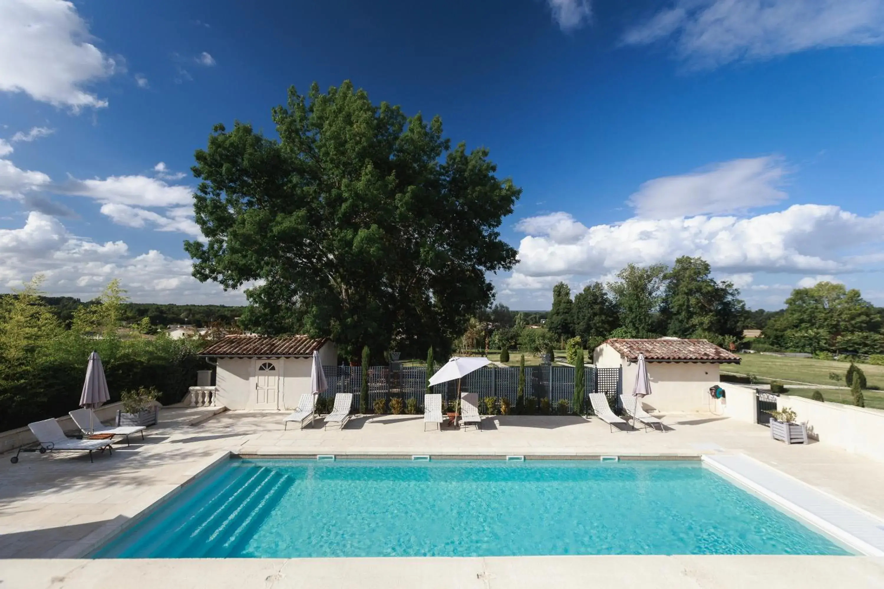 Garden view, Swimming Pool in Chateau De Lantic