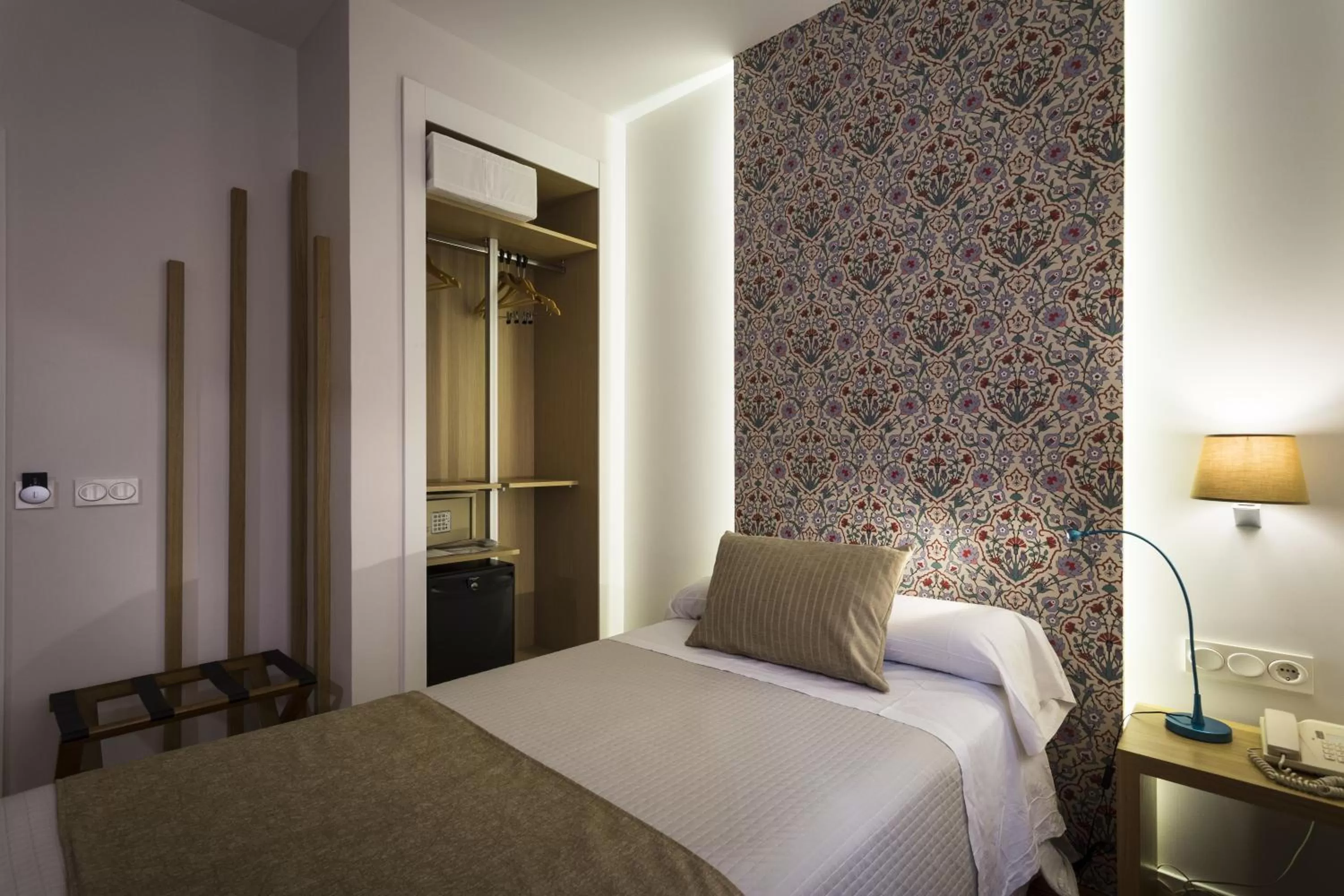 Bedroom, Bed in Hotel Comfort Dauro 2