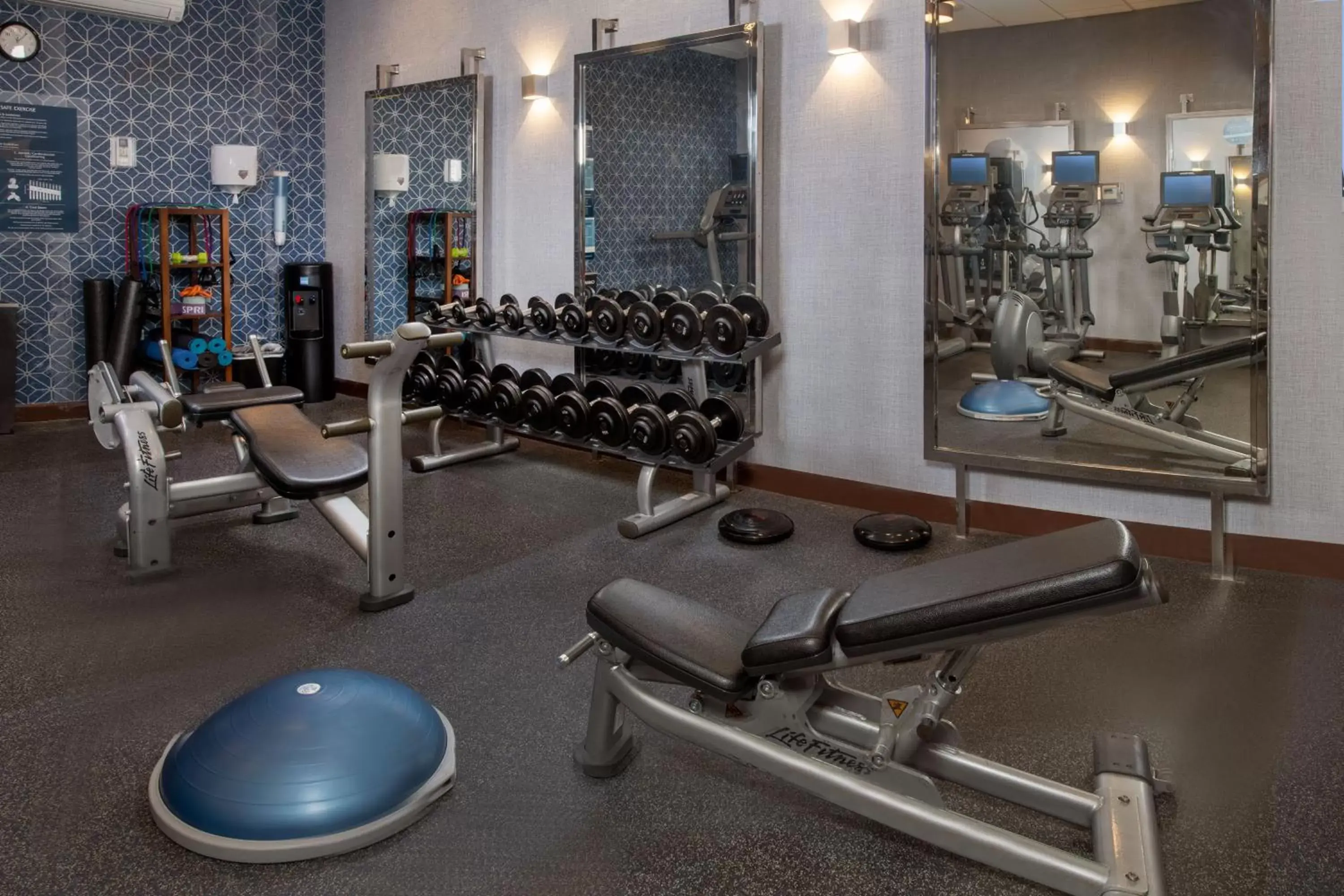 Fitness centre/facilities, Fitness Center/Facilities in Four Points Philadelphia City Center