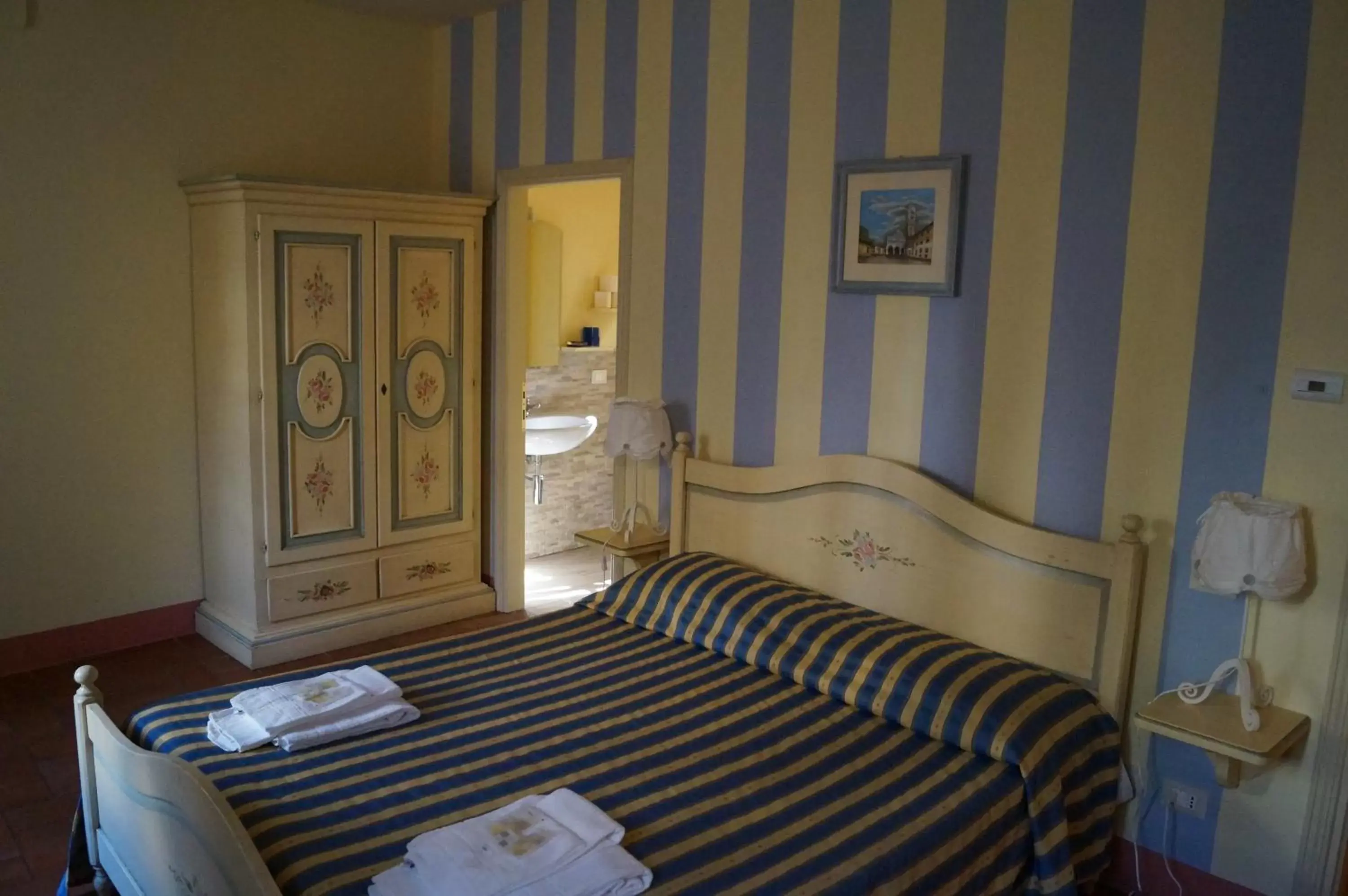 Bedroom, Bed in B&B Anfiteatro