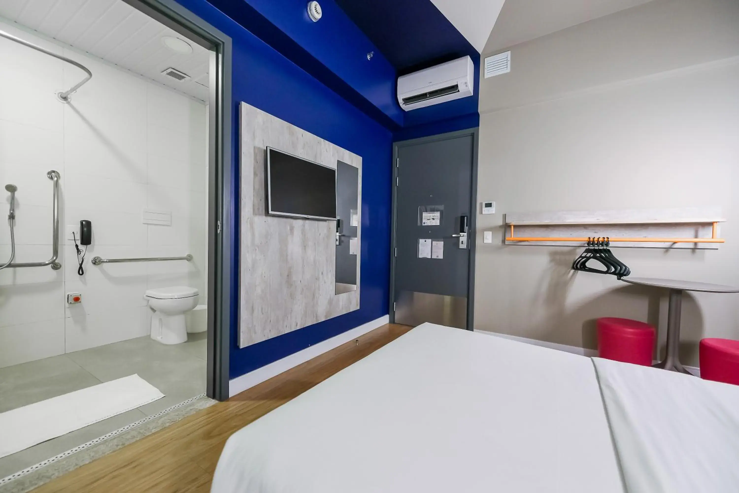 Ibis Budget Santos Gonzaga