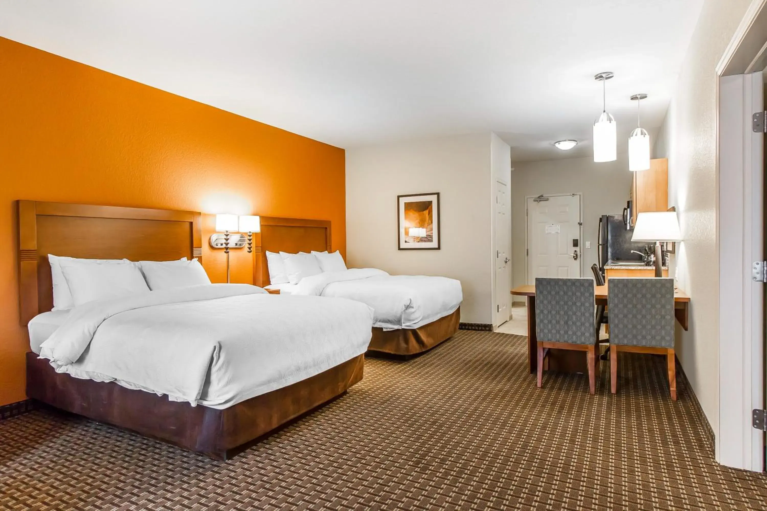 Queen Room with Two Queen Beds - Disability Access/Non-Smoking in MainStay Suites Stanley