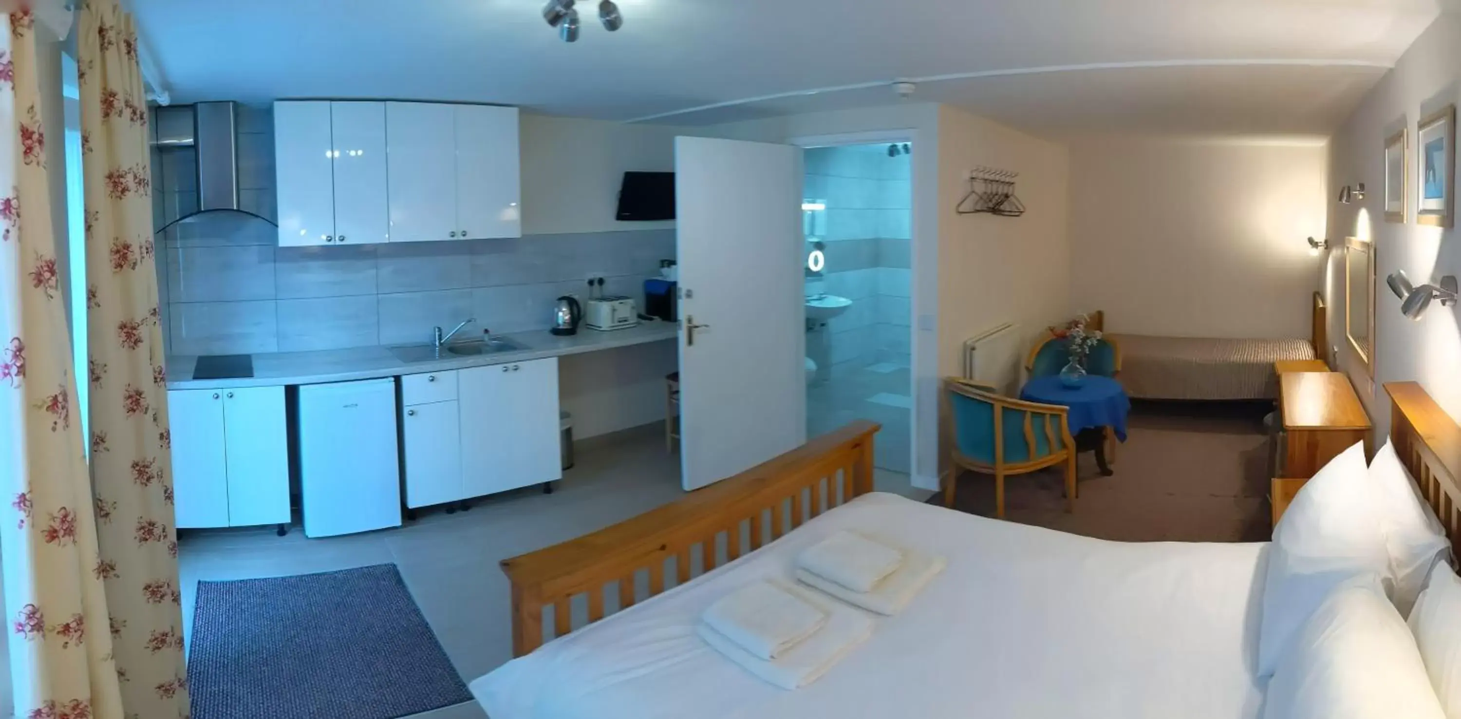 Room 8 in Ivybridge Guesthouse Room 8 in Ivybridge Guesthouse