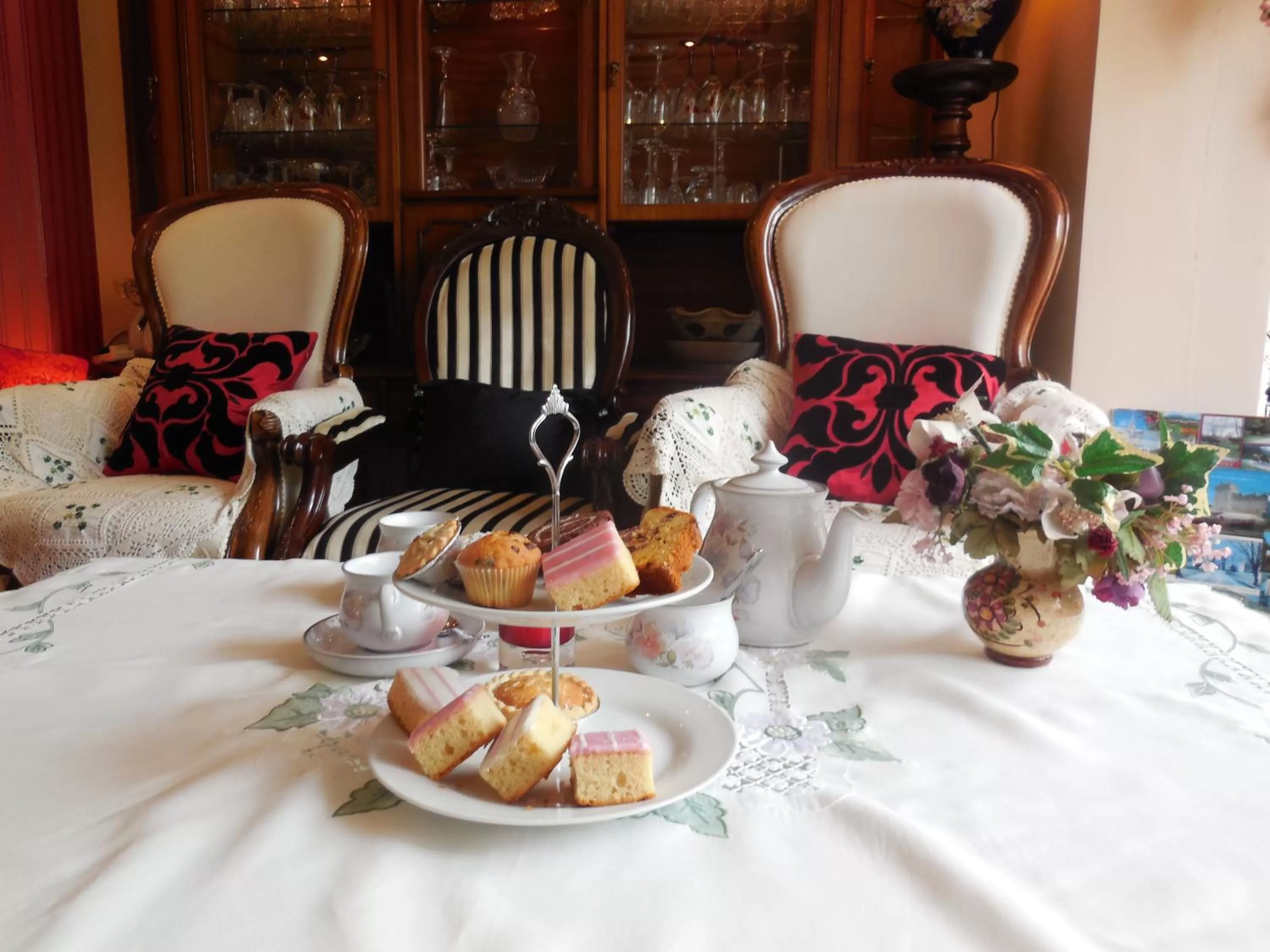 Food in Crystal Springs B&B