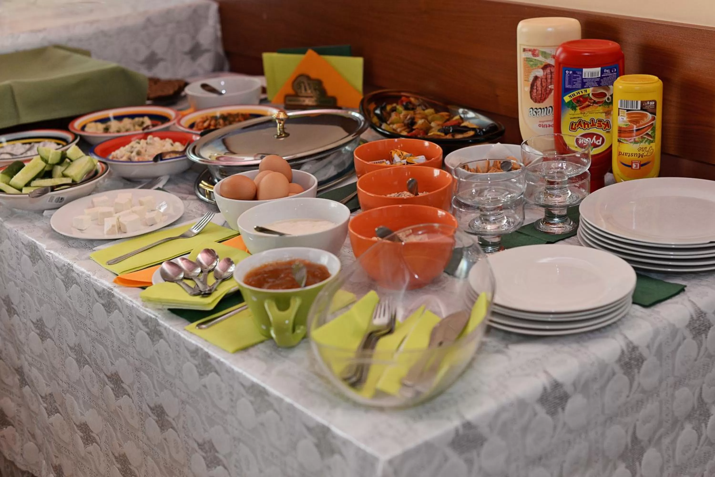 Buffet breakfast in Family Art-Hotel Zora