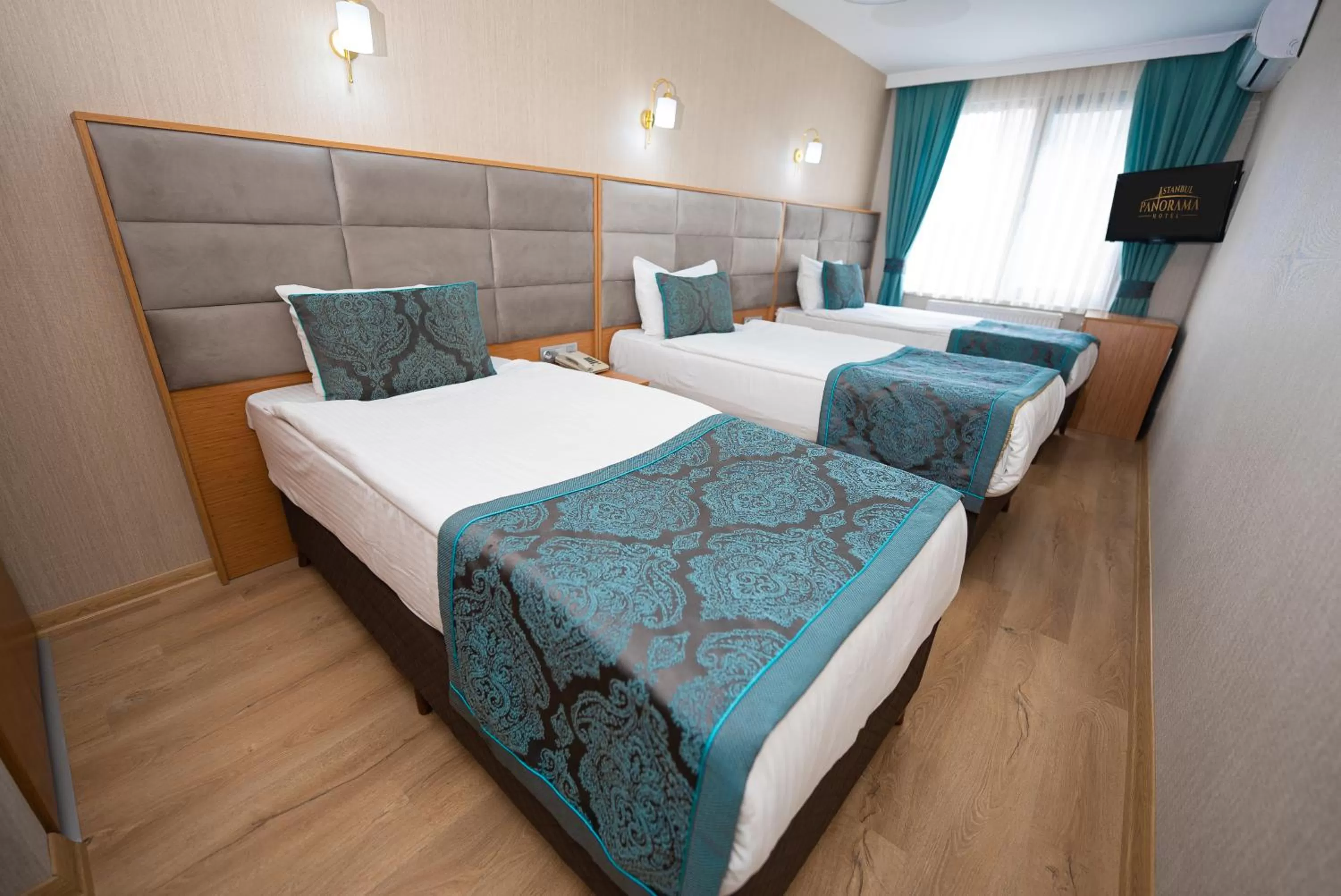 Bedroom, Bed in Istanbul Panorama Hotel