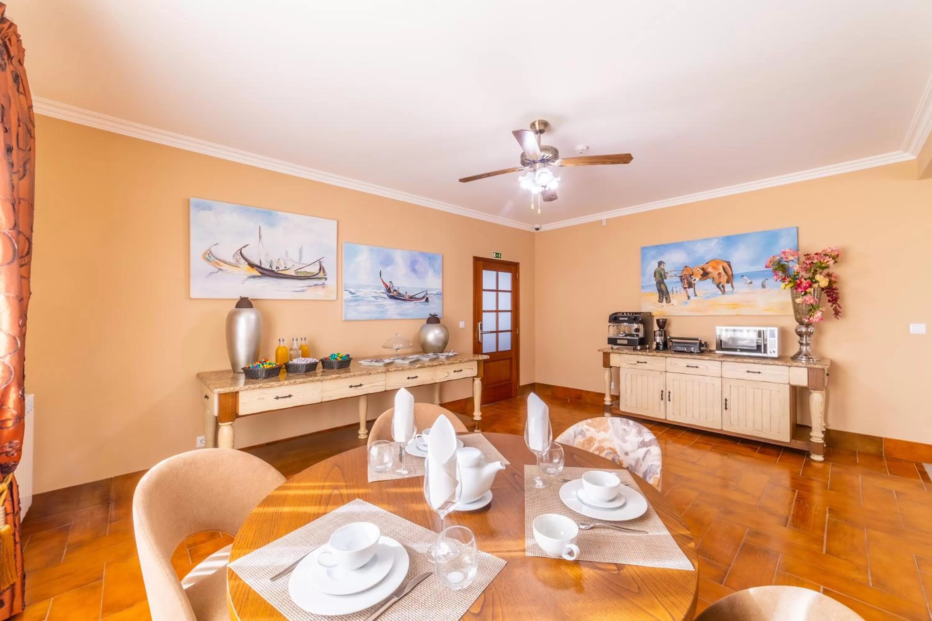 Breakfast in Boa Vida Alojamentos