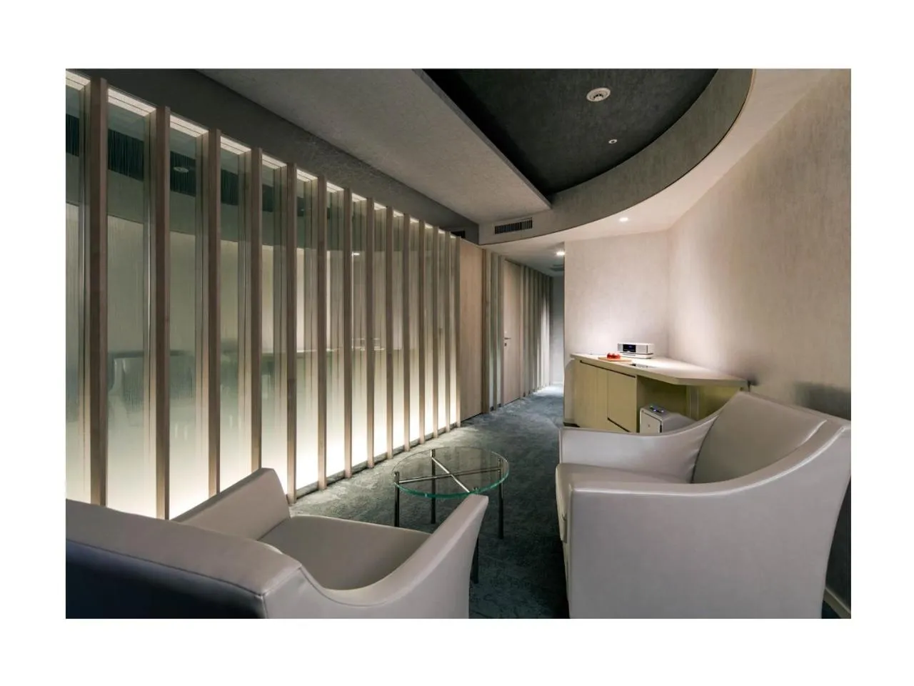 Living room in Daiwa Roynet Hotel Ginza PREMIER