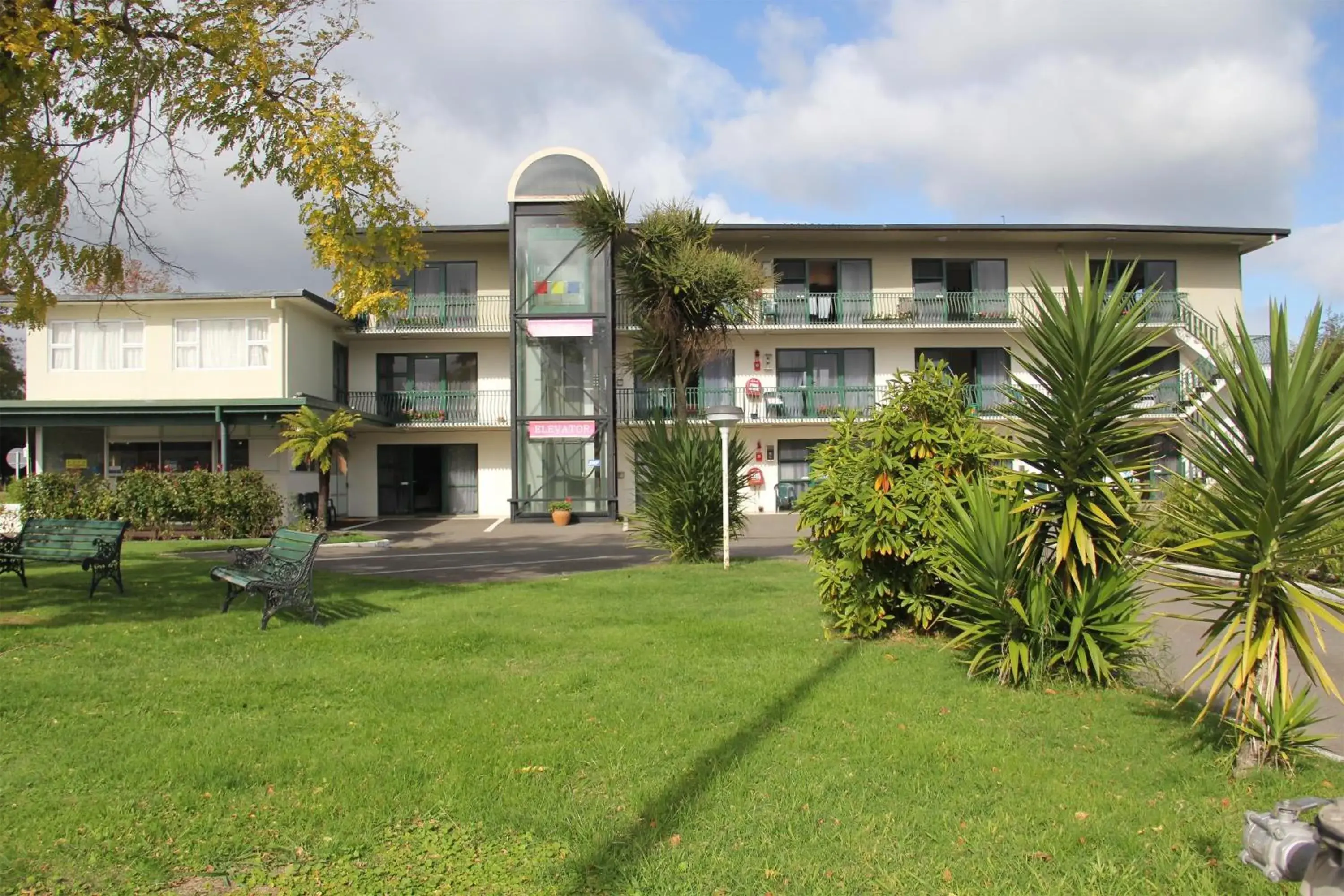 Property Building in Gateway International Motel