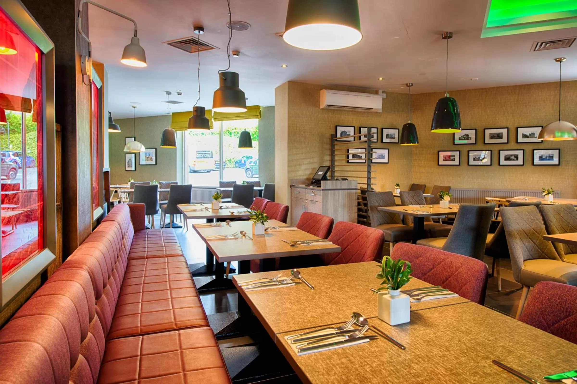 Restaurant/places to eat in Leonardo Hotel Edinburgh Haymarket