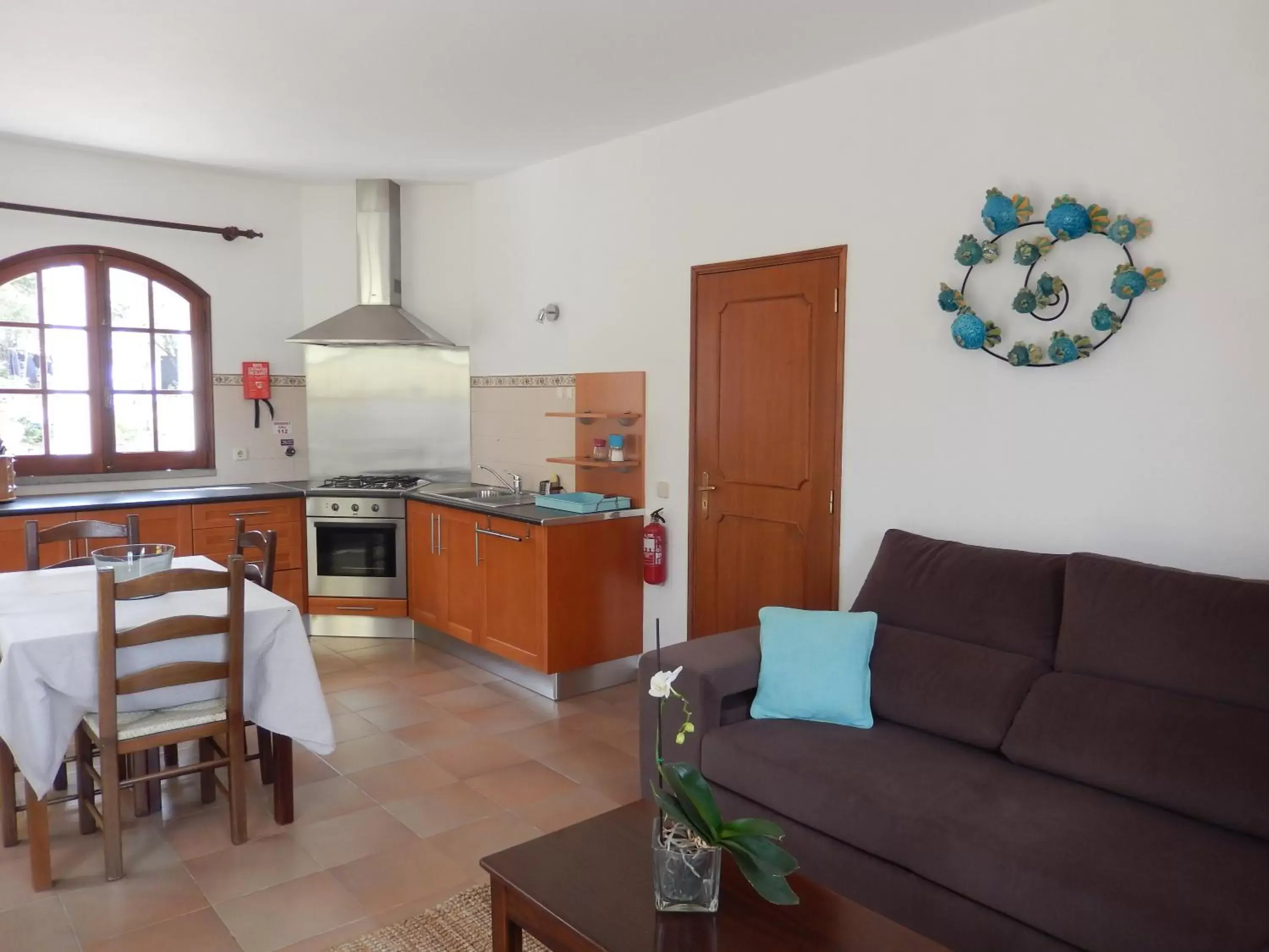 Kitchen/Kitchenette in Monte-Bougainvillea