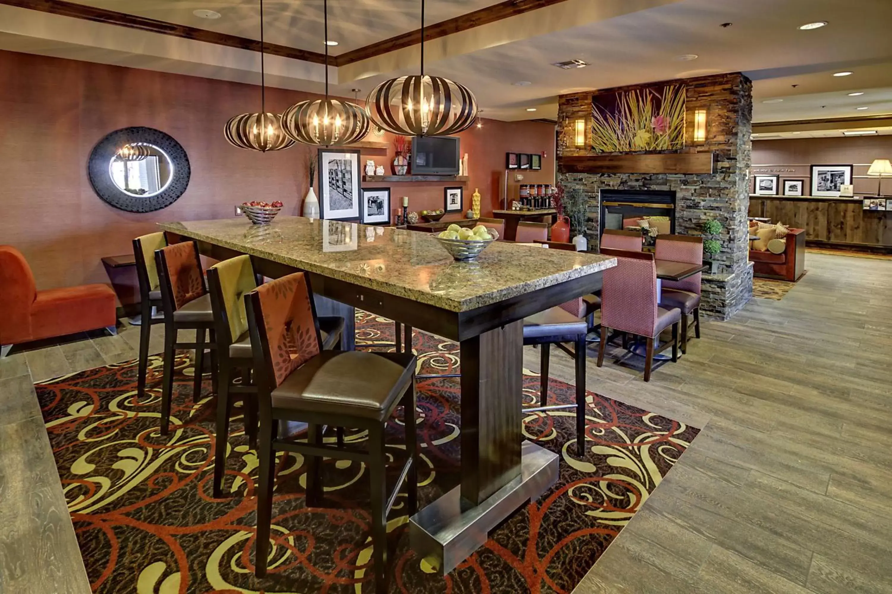 Lobby or reception, Lounge/Bar in Hampton Inn Twin Falls