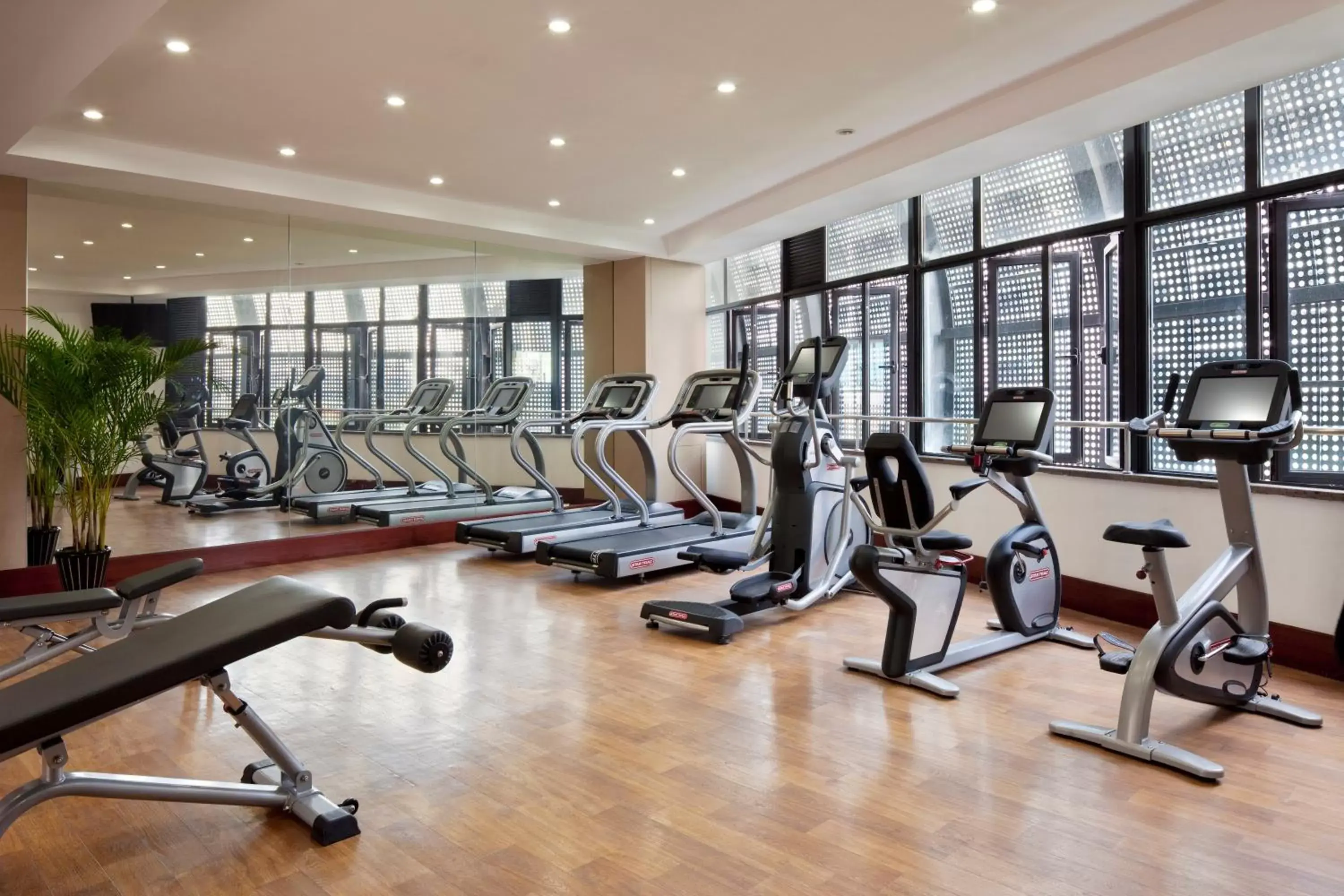 Fitness centre/facilities, Fitness Center/Facilities in Holiday Inn Hangzhou CBD, an IHG Hotel