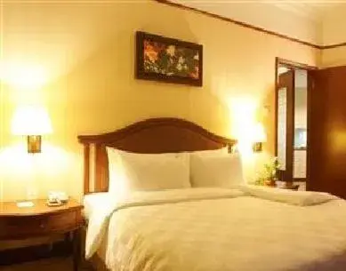 Bed in GBW Hotel Bed in GBW Hotel