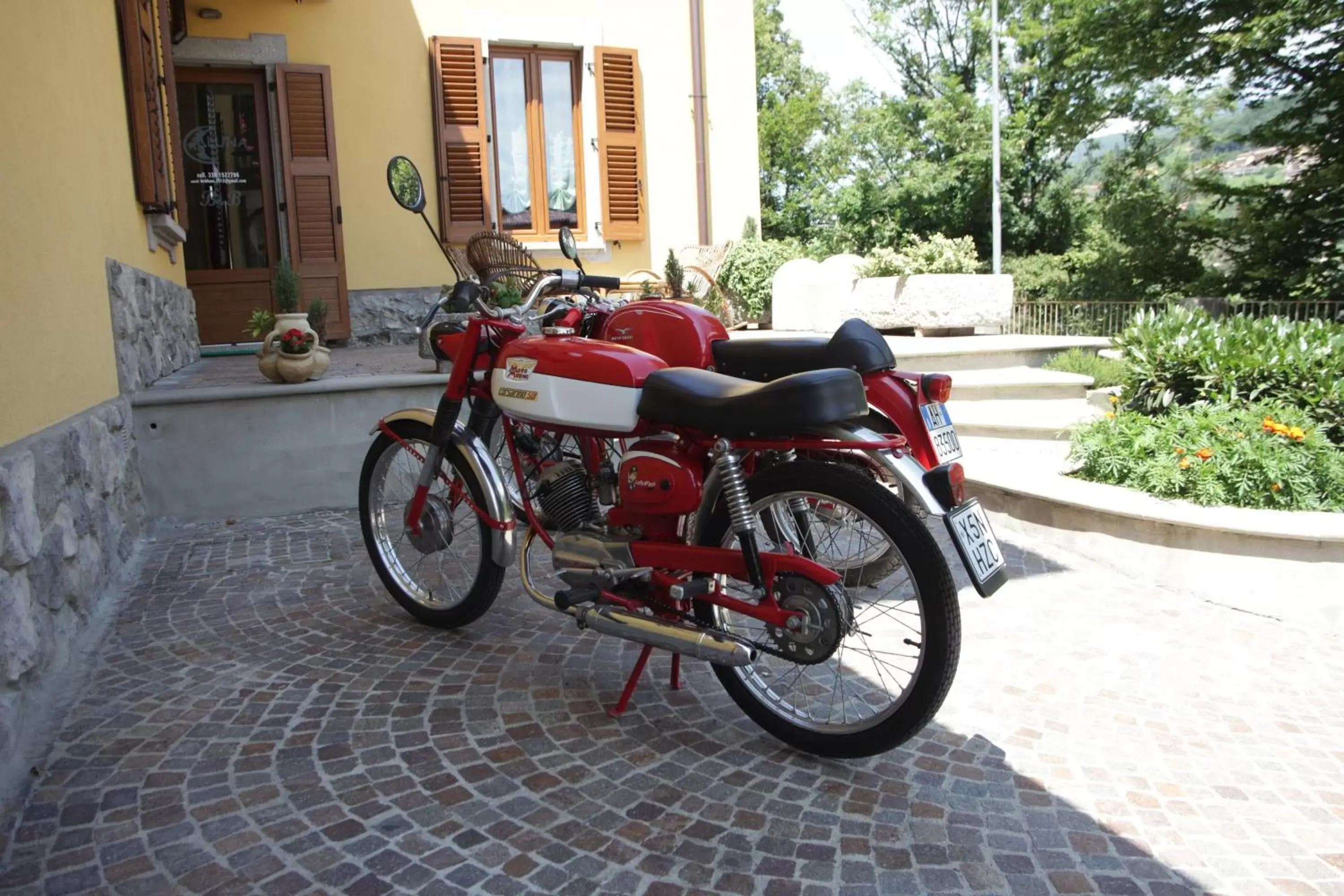 Facade/entrance, Biking in Bed and Breakfast Luna