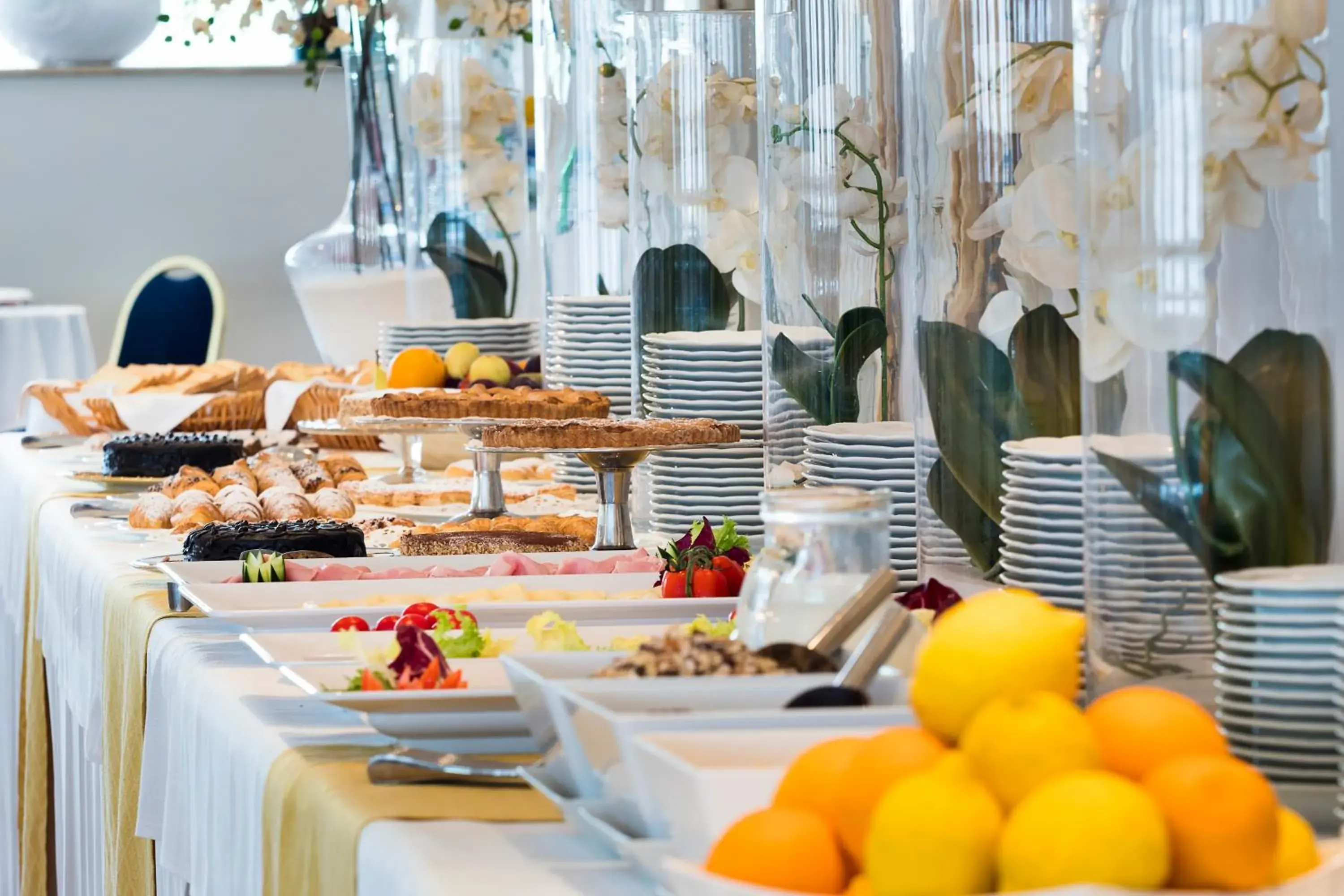 Breakfast in Sant Alphio Garden Hotel & SPA