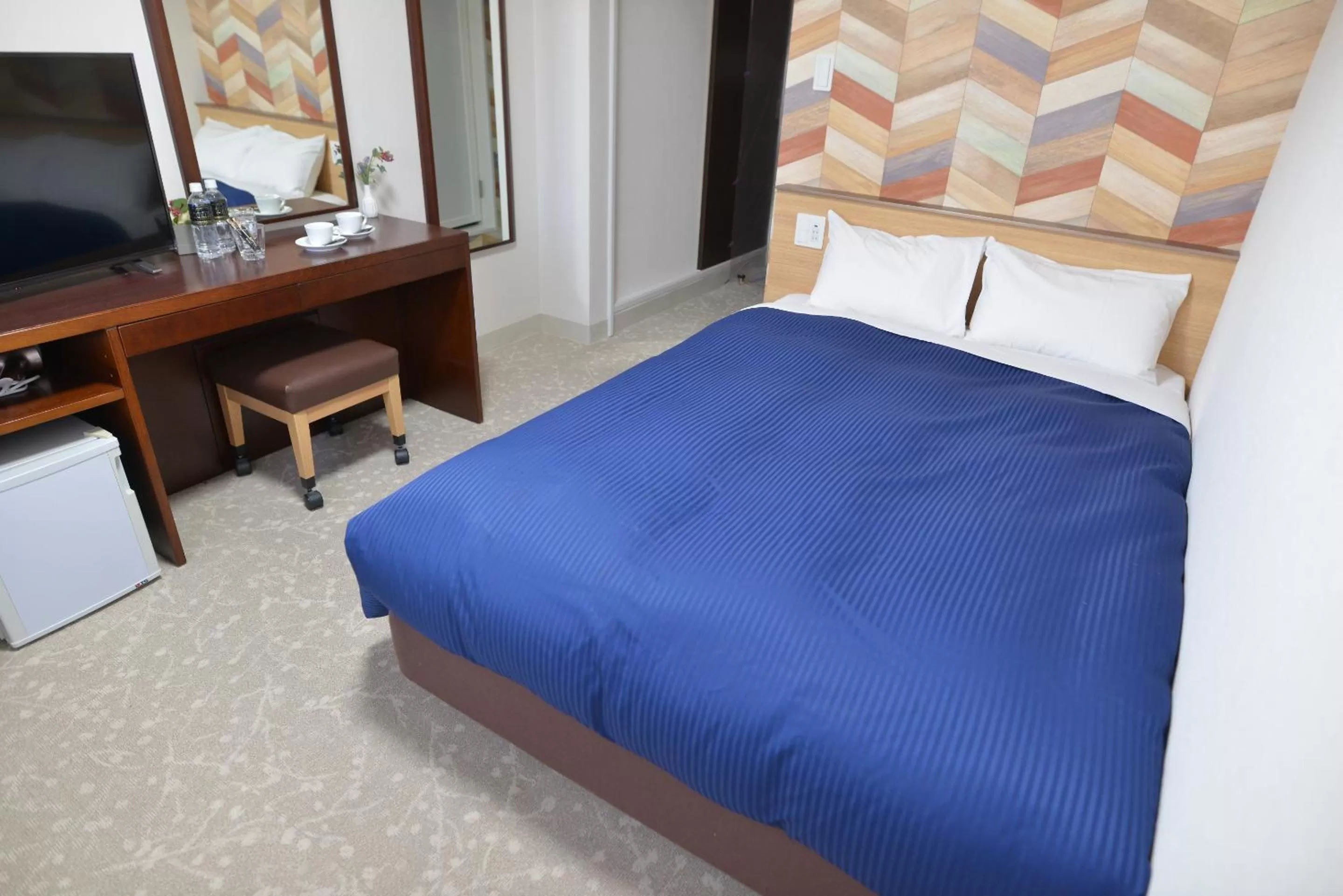 Bedroom, Bed in Hotel New Gaea Omuta Garden