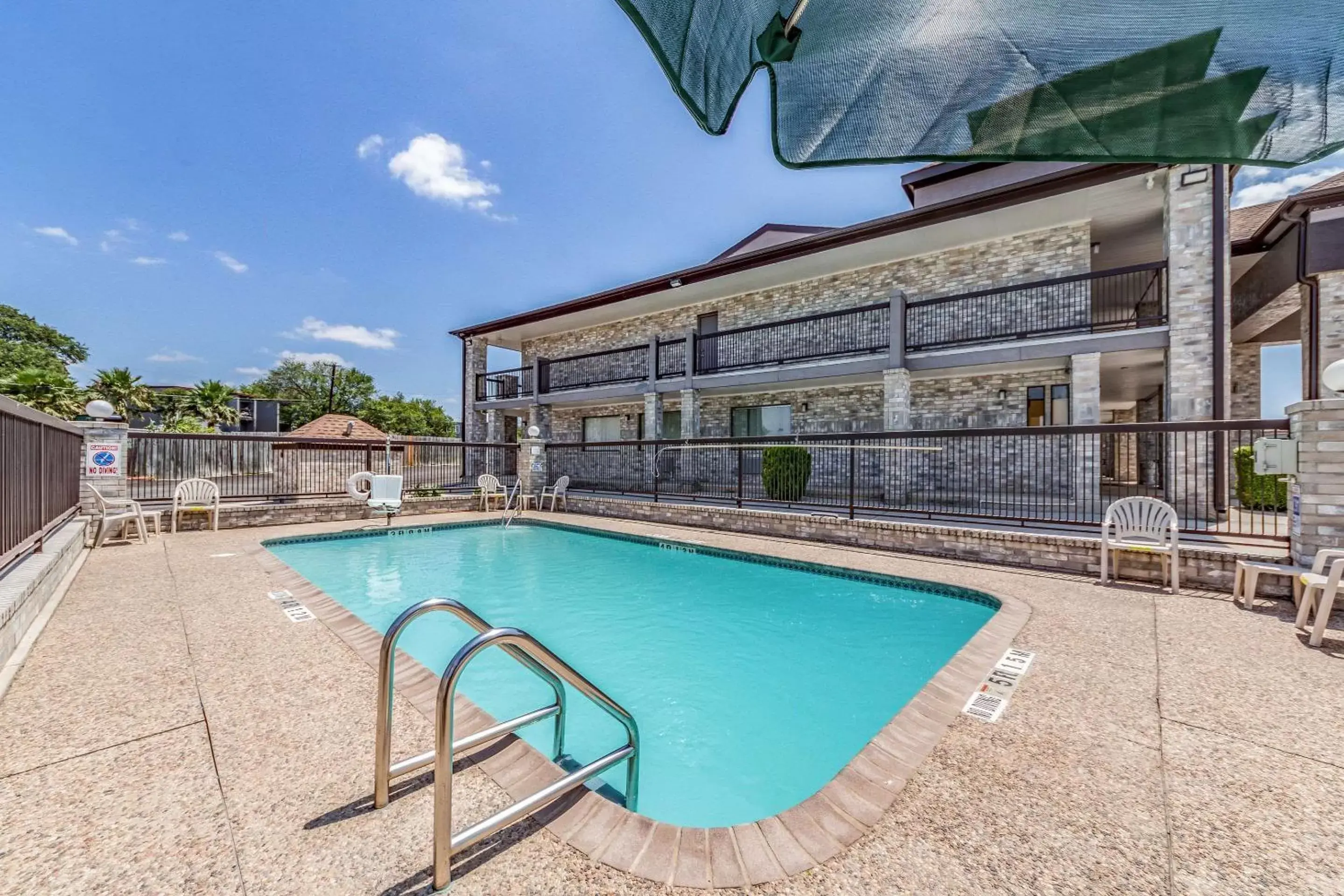 On site, Swimming Pool in Quality Inn I-10 East near AT&T Center