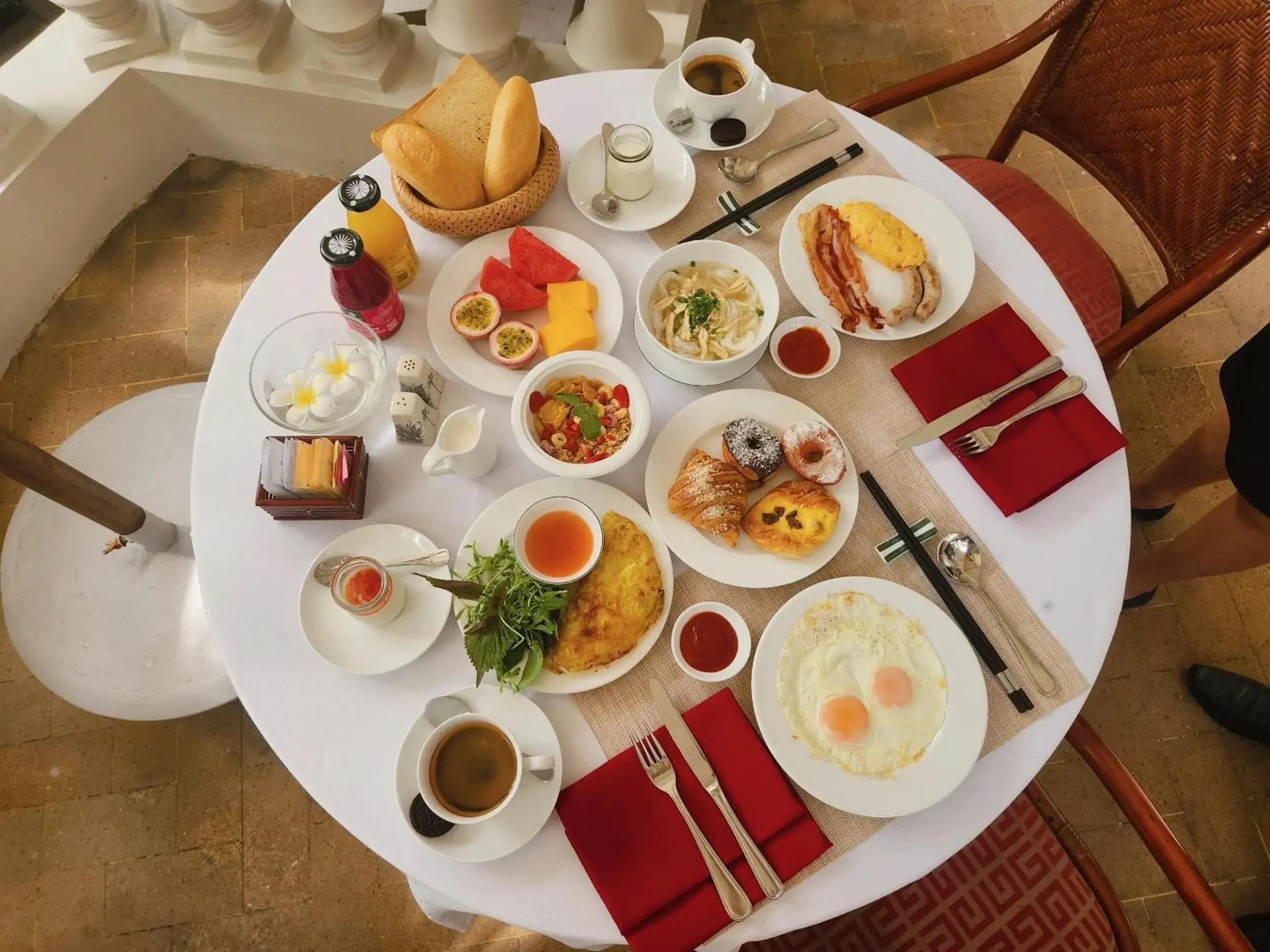 Buffet breakfast in Sunrise Nha Trang Beach Hotel & Spa