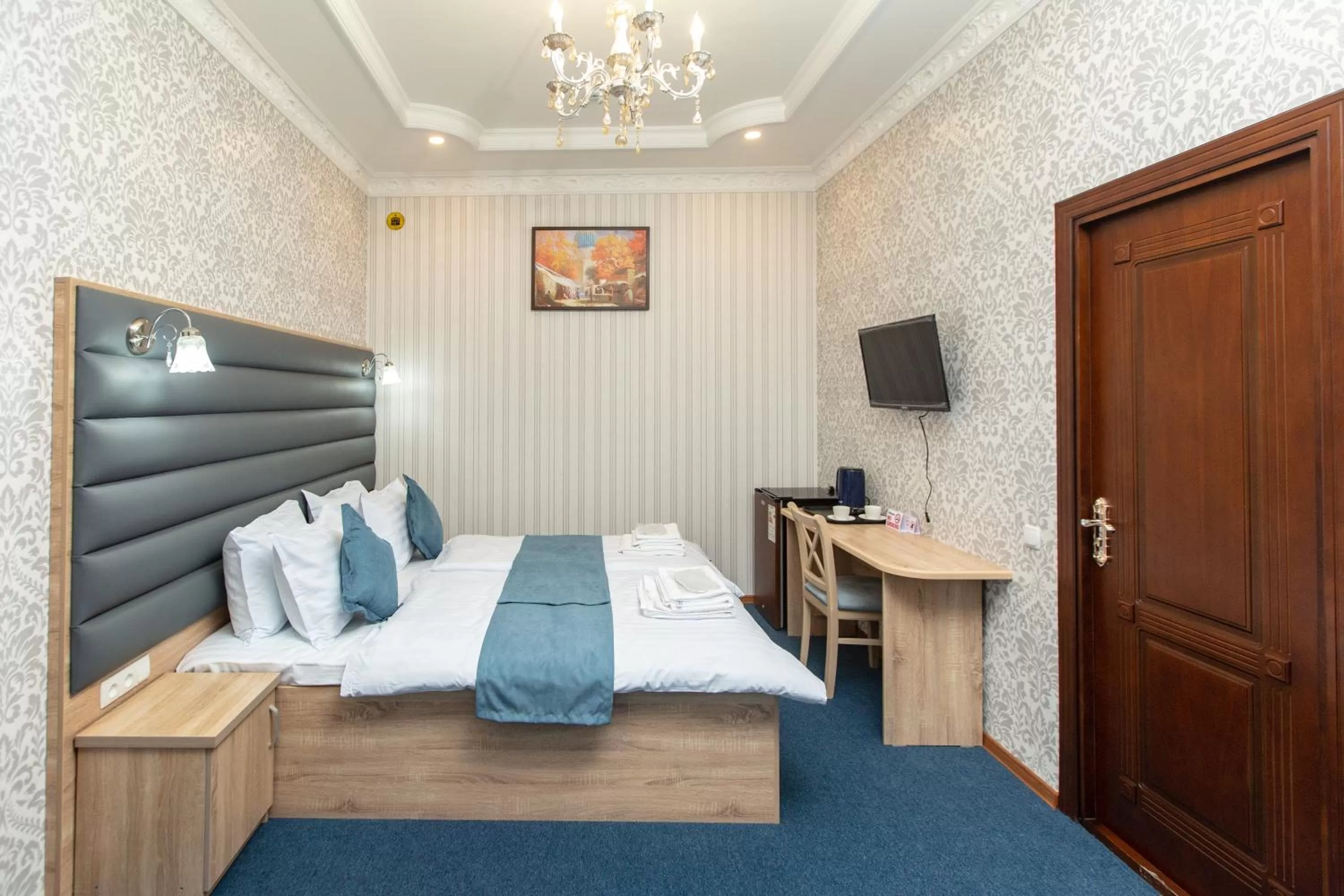 Bed in Mirzo Boutique Hotel