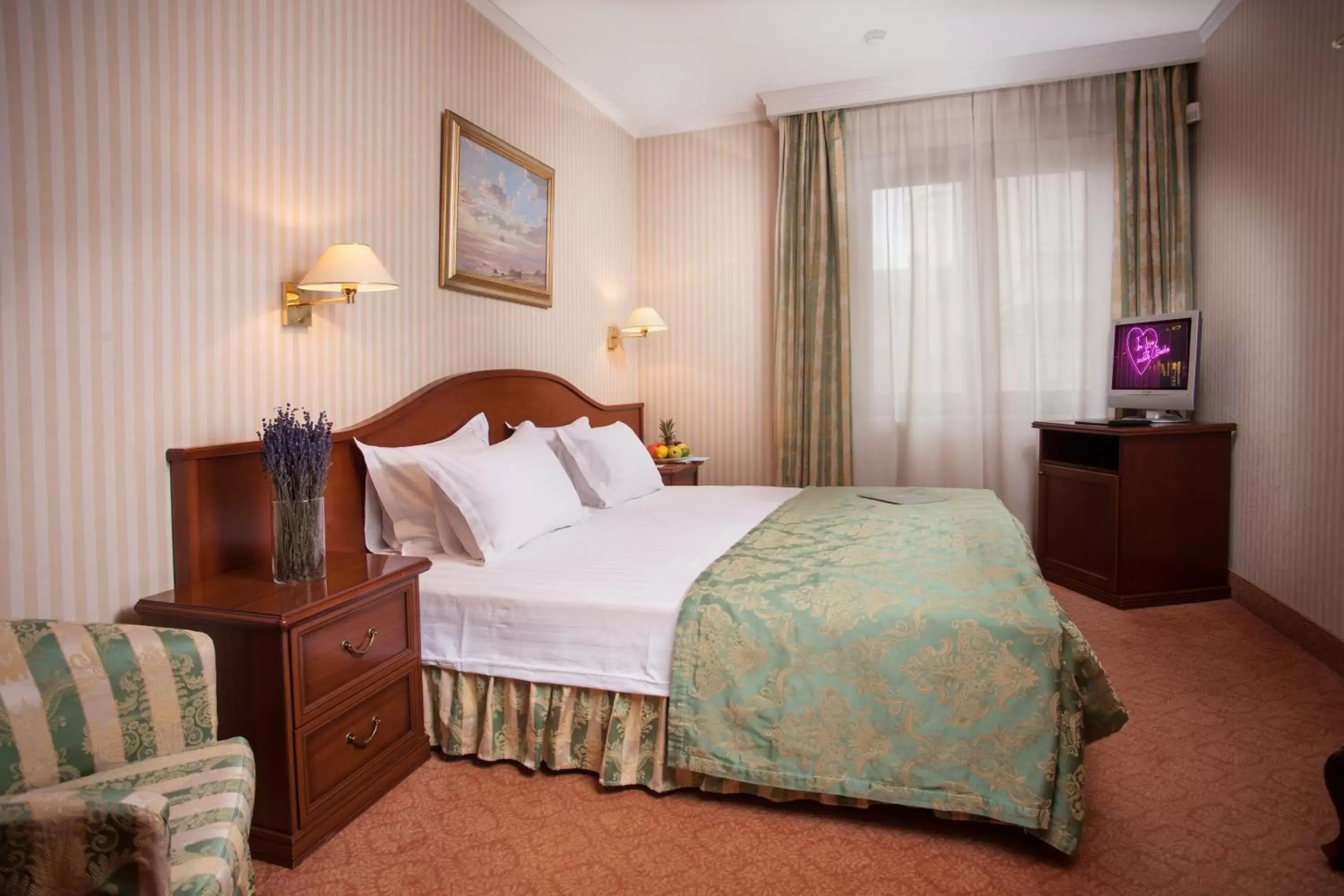 Superior Double Room in Hotel Otrada Superior Double Room in Hotel Otrada