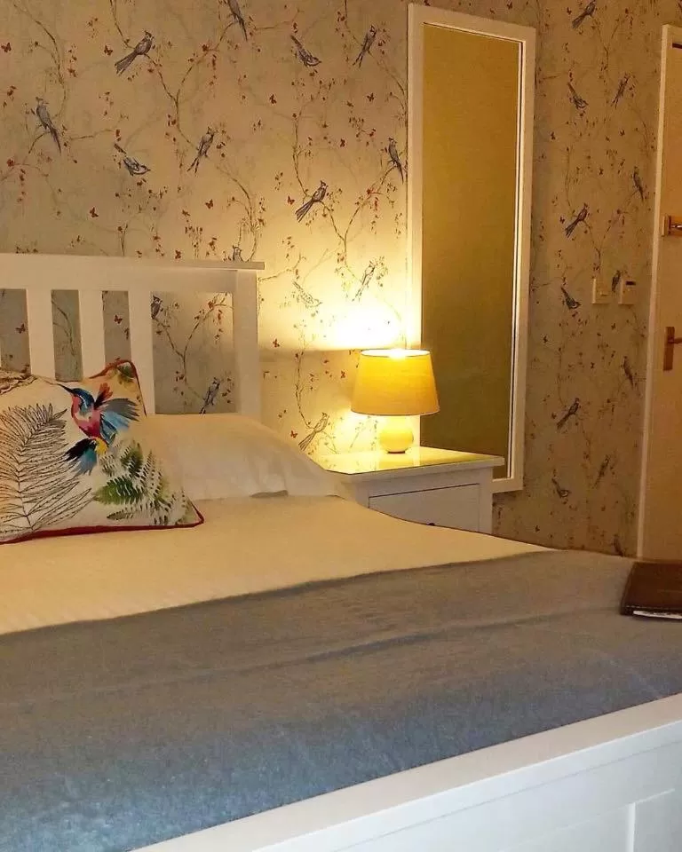 Bed in The Waterman's Arms