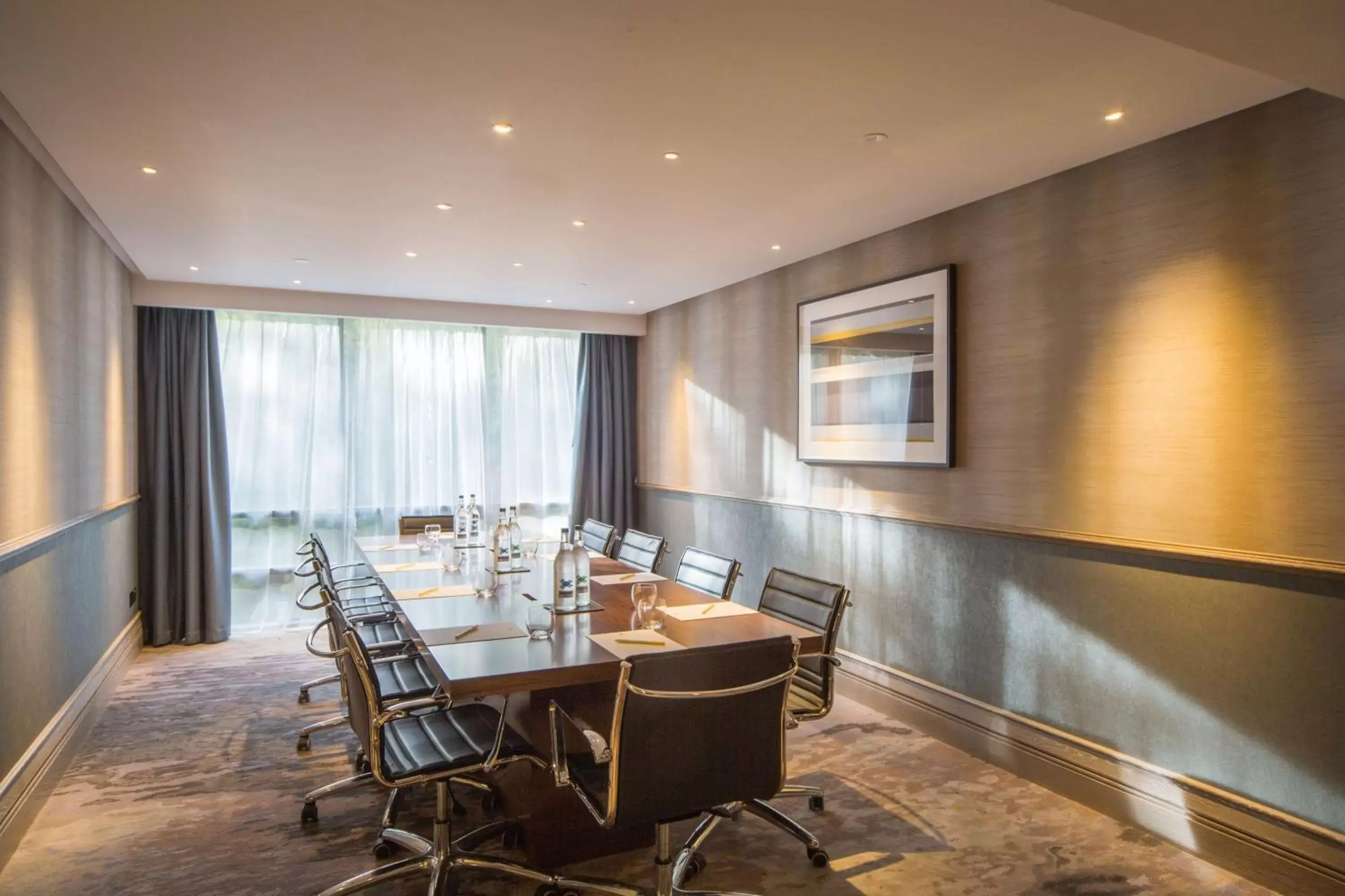 Meeting/conference room in DoubleTree by Hilton London Kingston Upon Thames