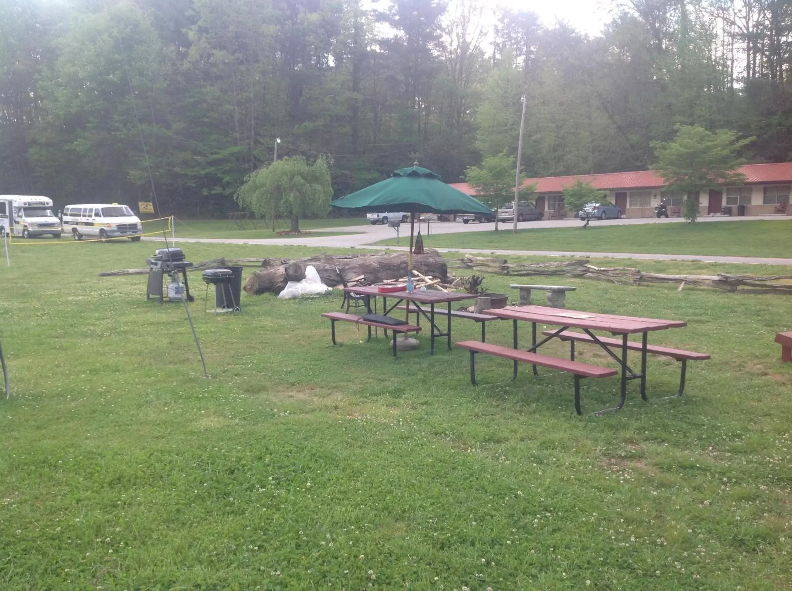 Property building, Garden in Qualla Cabins and Motel Cherokee near Casino