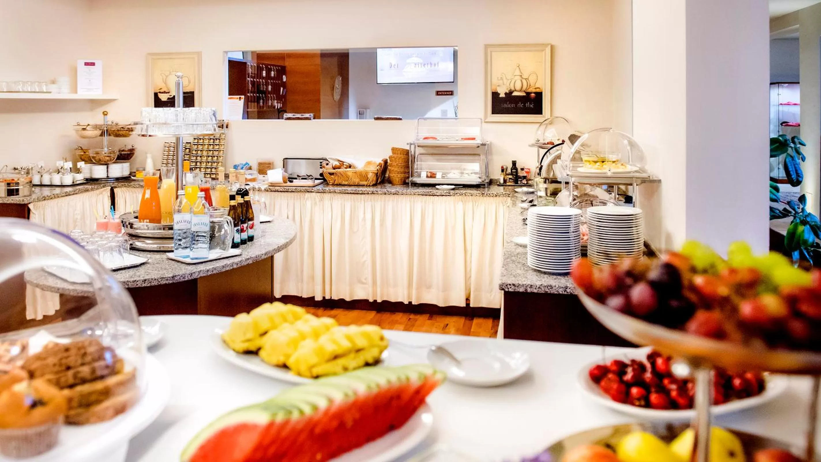 Breakfast in Der Kaiserhof Ried