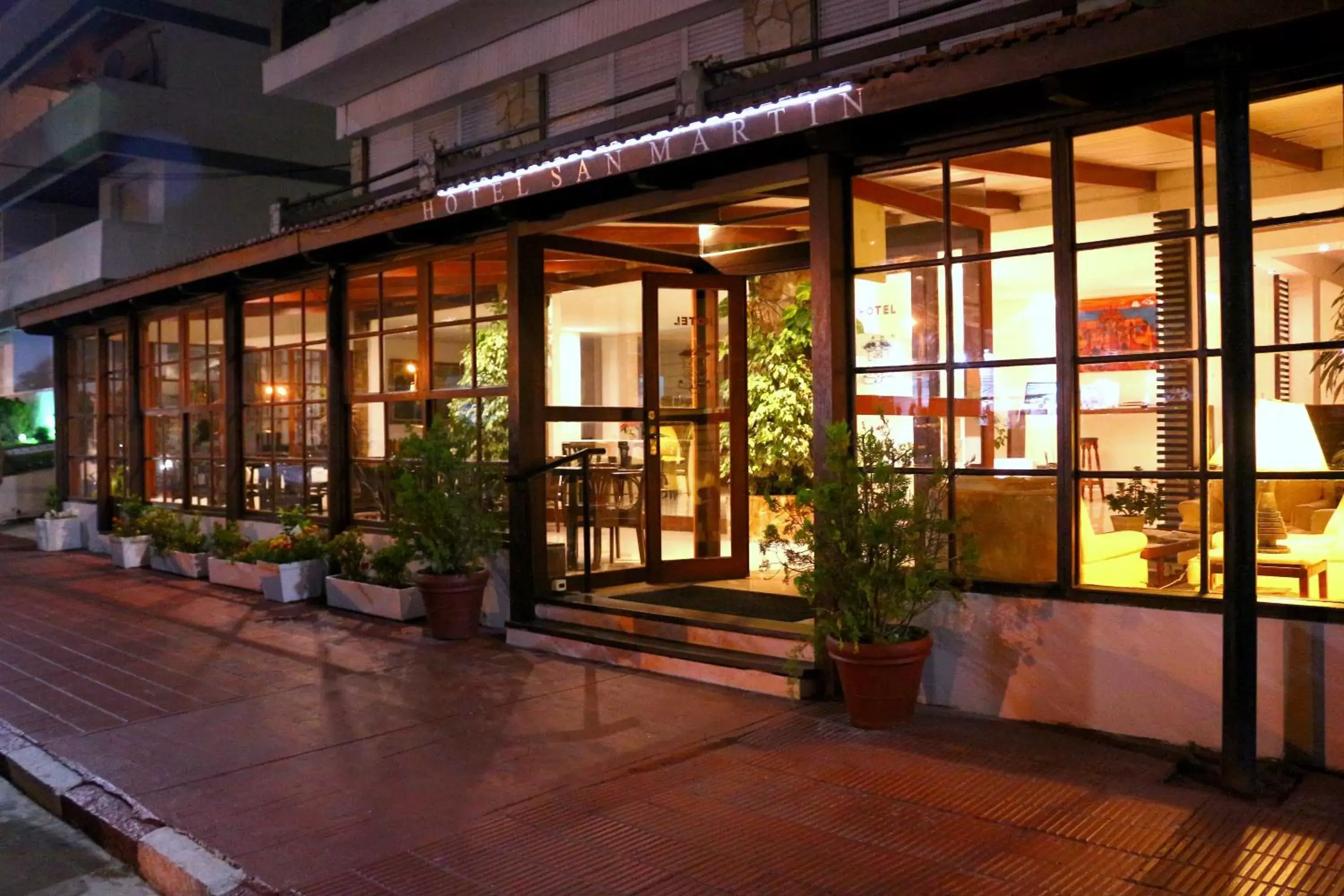 Facade/entrance in Hotel San Martin Facade/entrance in Hotel San Martin