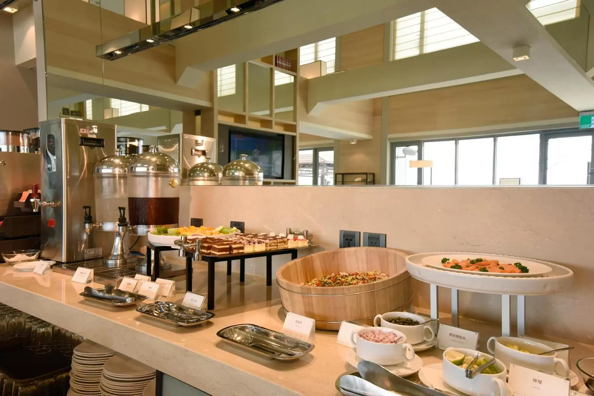 Buffet breakfast, Restaurant/Places to Eat in Hotel COZZI Ximen Tainan