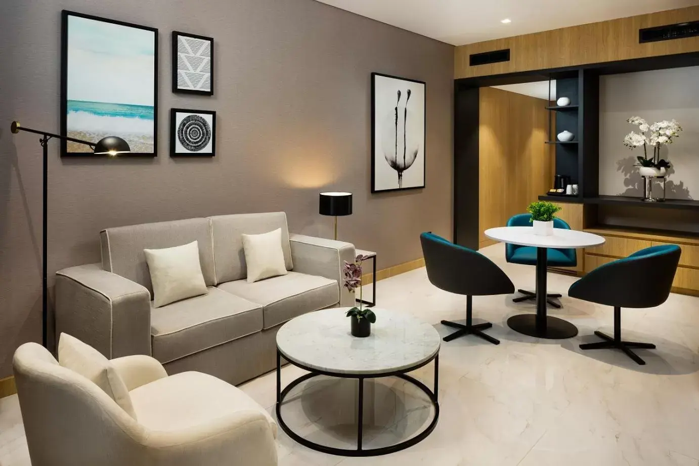 Living room, Seating Area in Millennium Place Mirdif