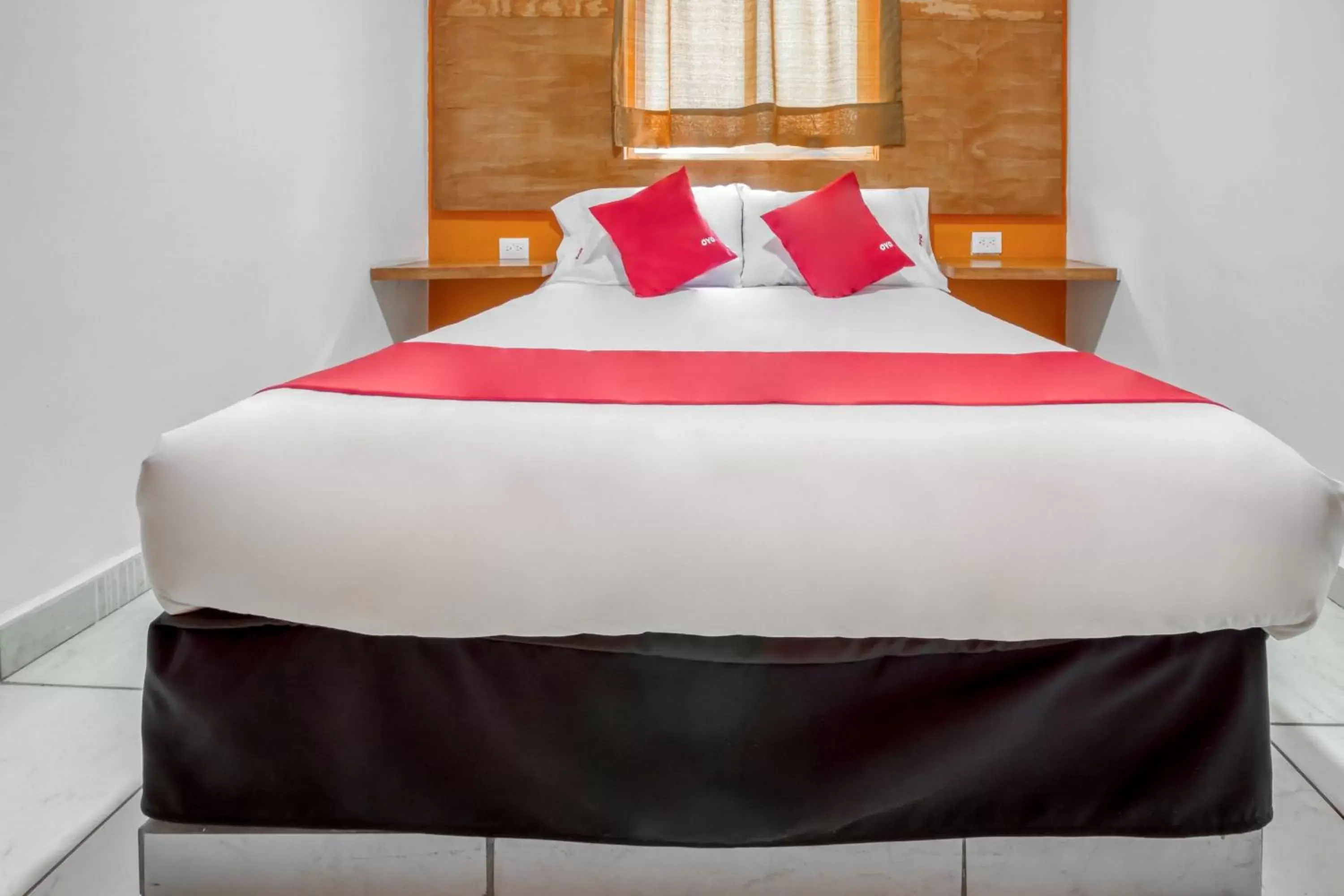 Bedroom, Bed in OYO Hotel Familiar Tollan