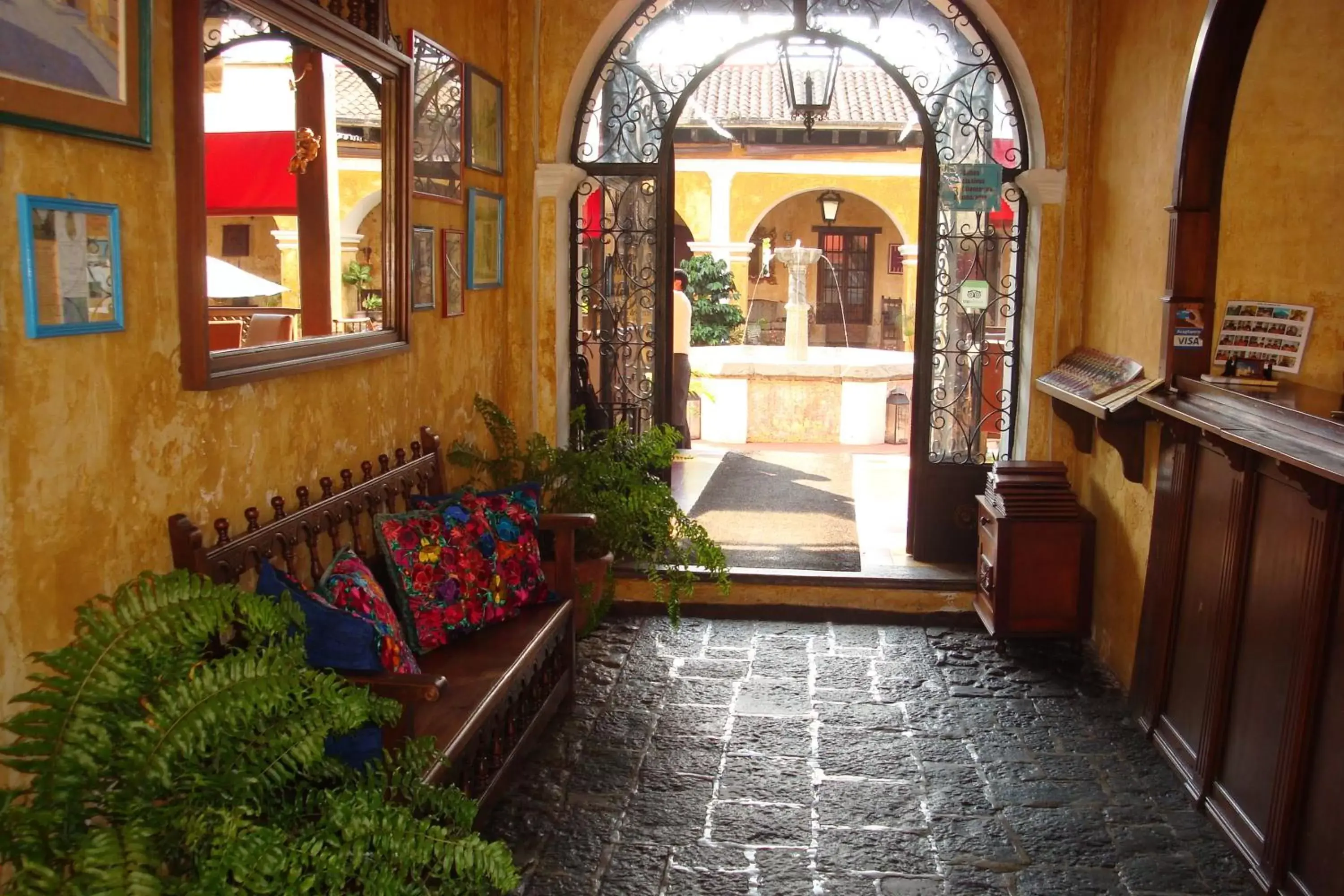 Facade/entrance in Hotel Convento Santa Catalina by AHS