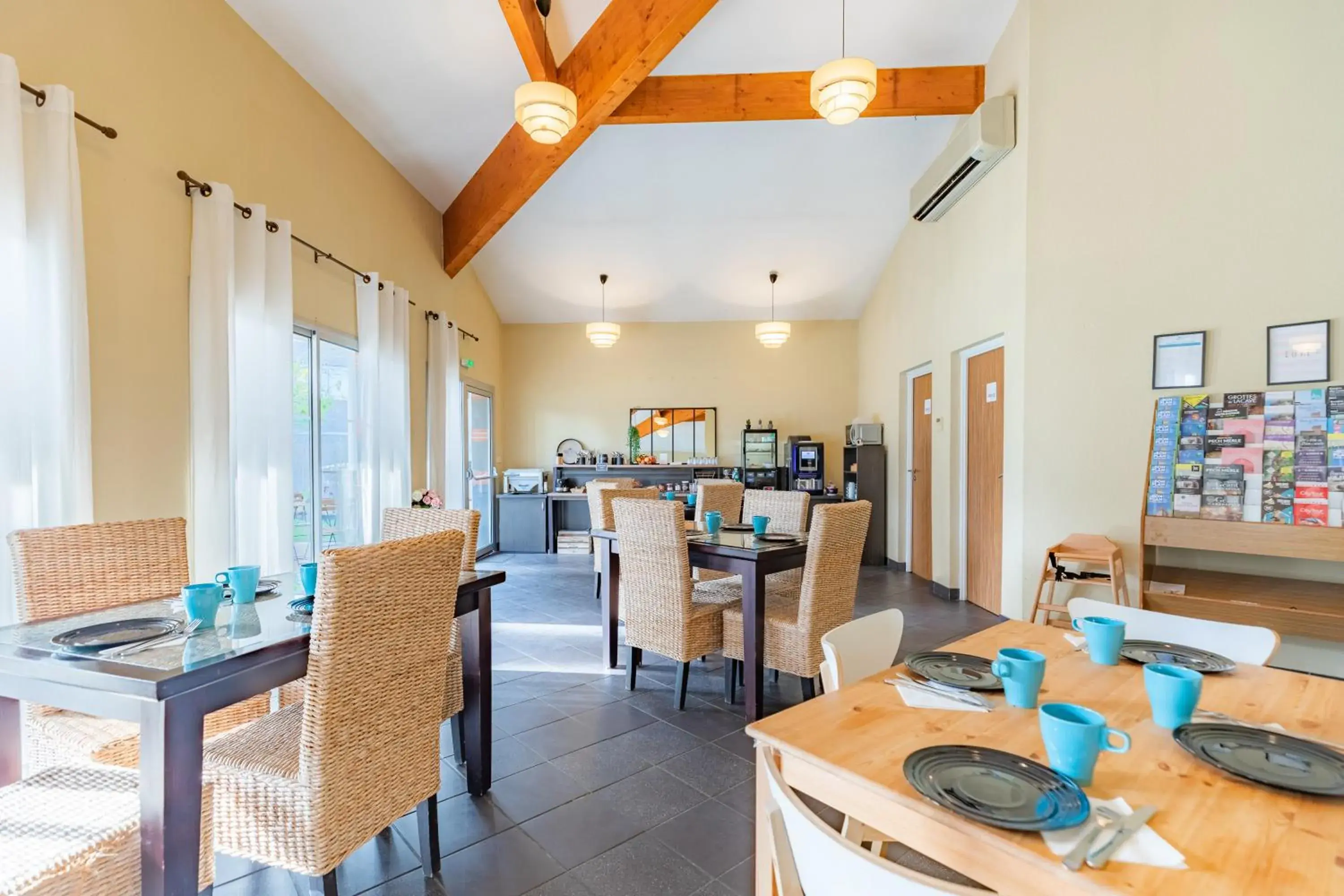 Breakfast in Appart'City Classic Toulouse Saint-Simon Breakfast in Appart'City Classic Toulouse Saint-Simon