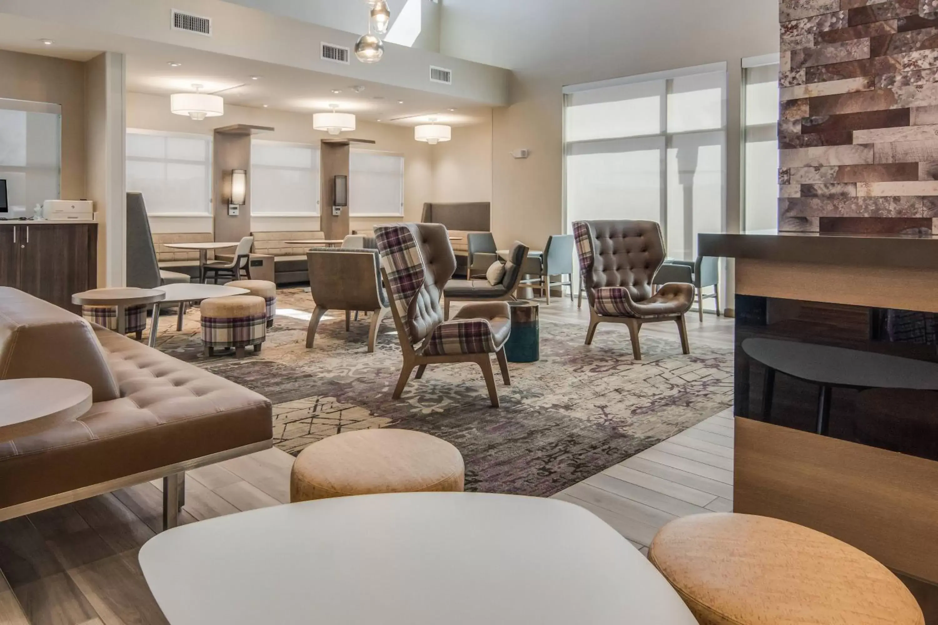 Lobby or reception, Lounge/Bar in Residence Inn by Marriott Dallas DFW Airport West/Bedford