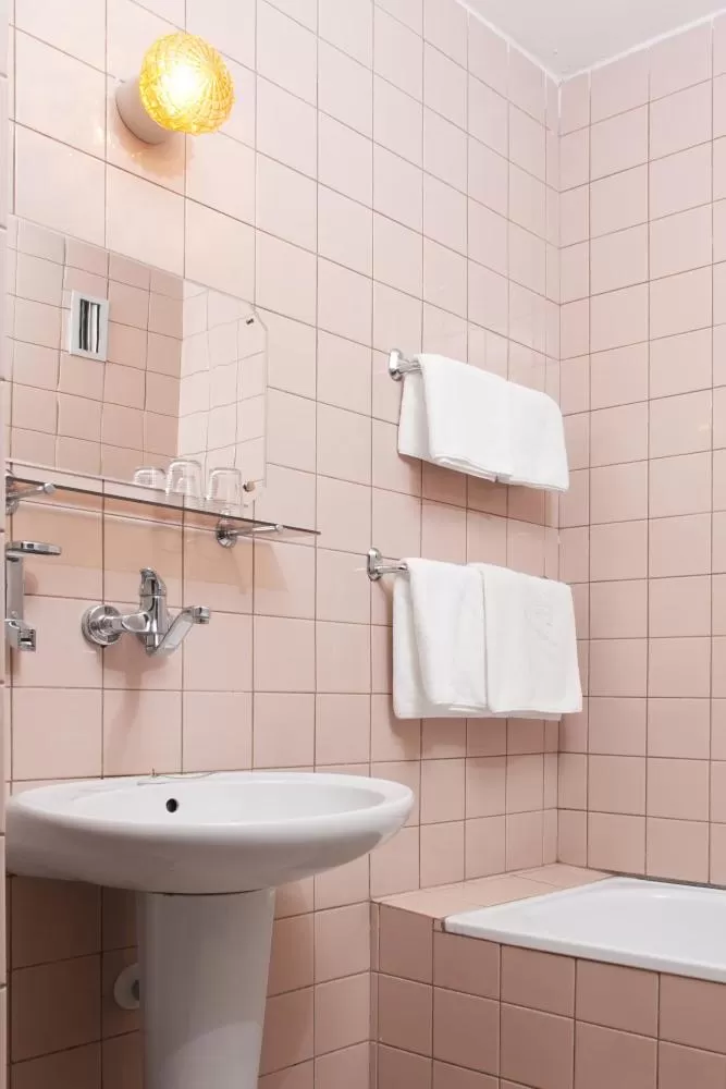 Bathroom in Hotel Merkur - Jablonec nad Nisou