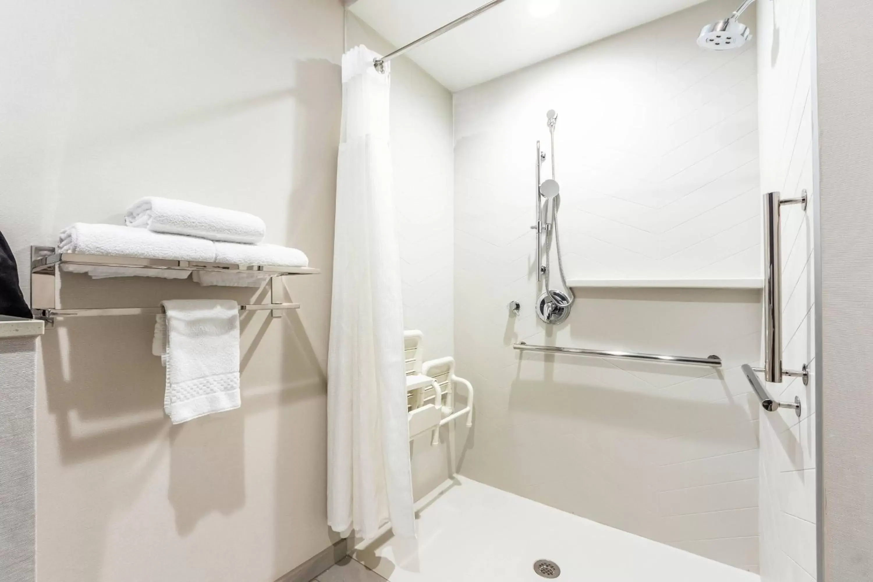 Bathroom in Fairfield Inn & Suites by Marriott Dallas Plano/Frisco