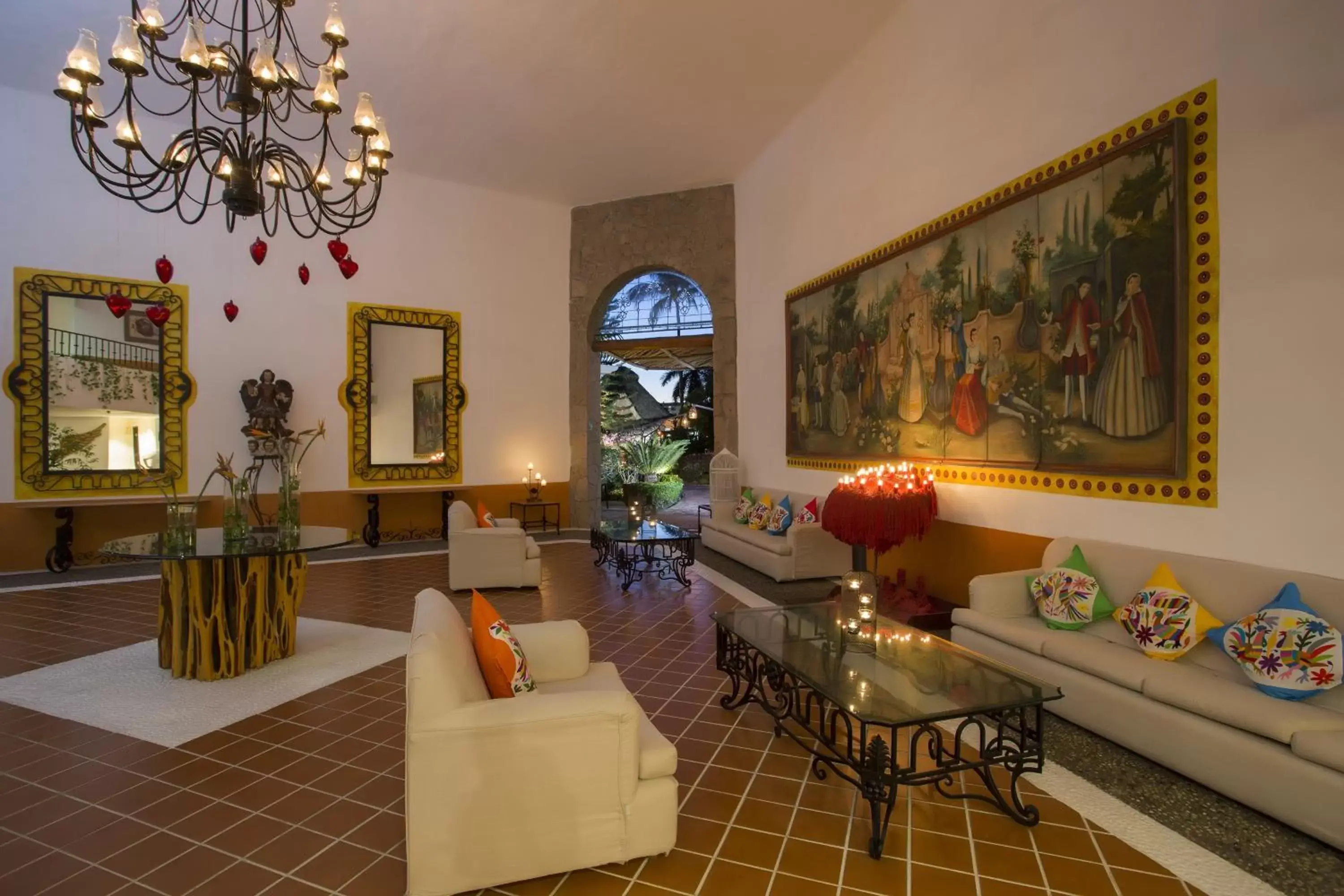 Living room, Restaurant/Places to Eat in Flamingo Vallarta Hotel & Marina