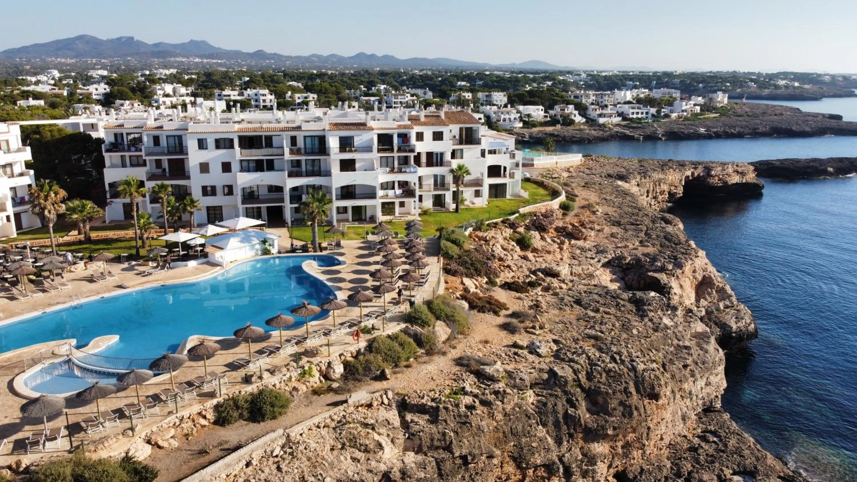 Property building in Alua Suites Las Rocas