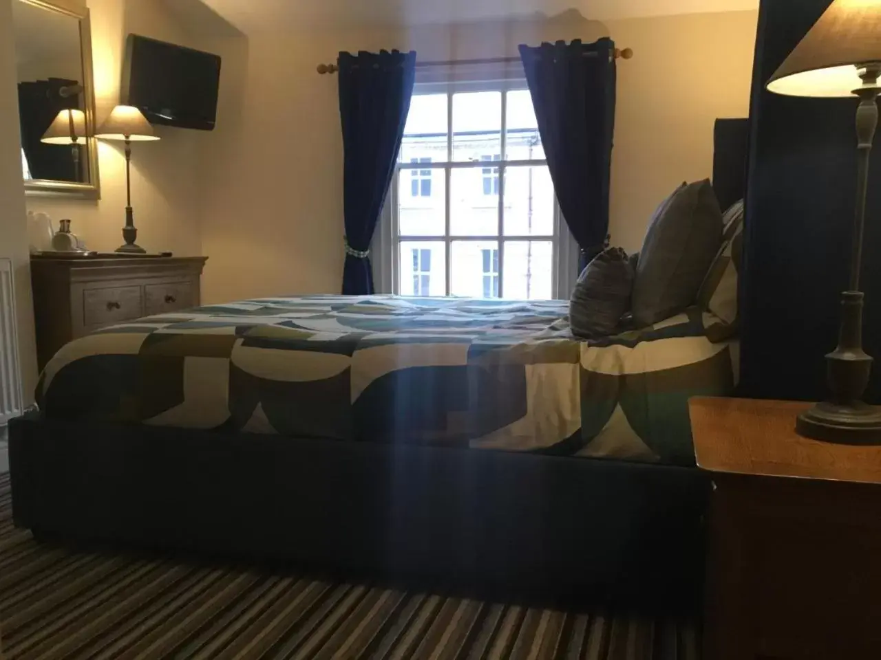 Bed in Unicorn Hotel