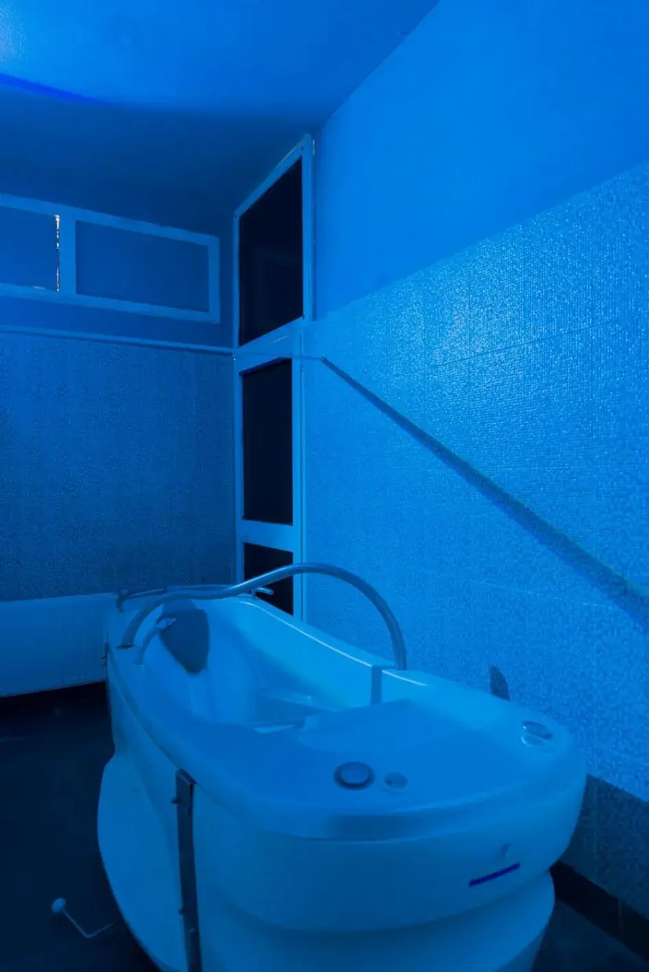 Spa and wellness centre/facilities, Bathroom in Hotel El Fell