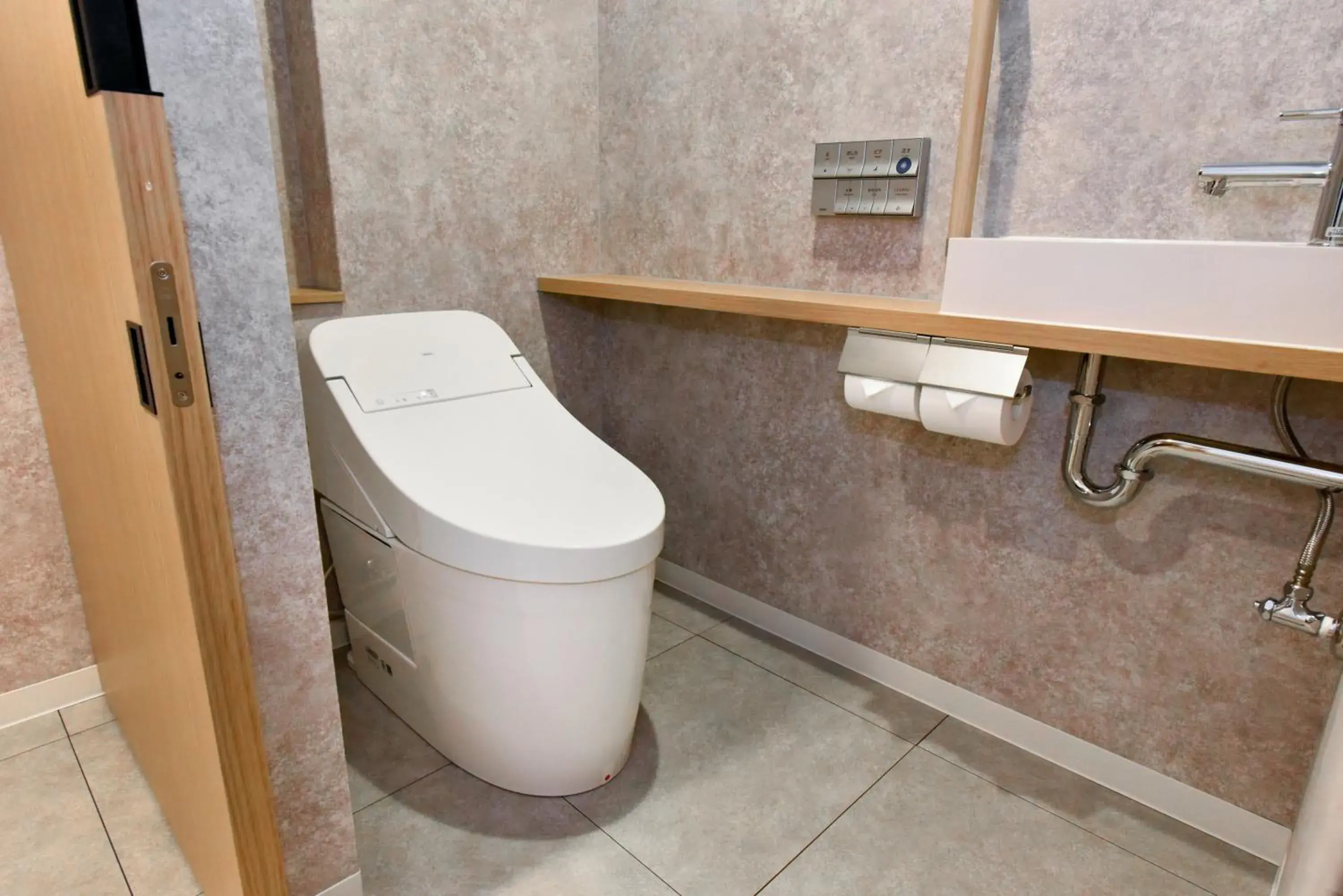 Bathroom in Kumamoto Hotel Castle