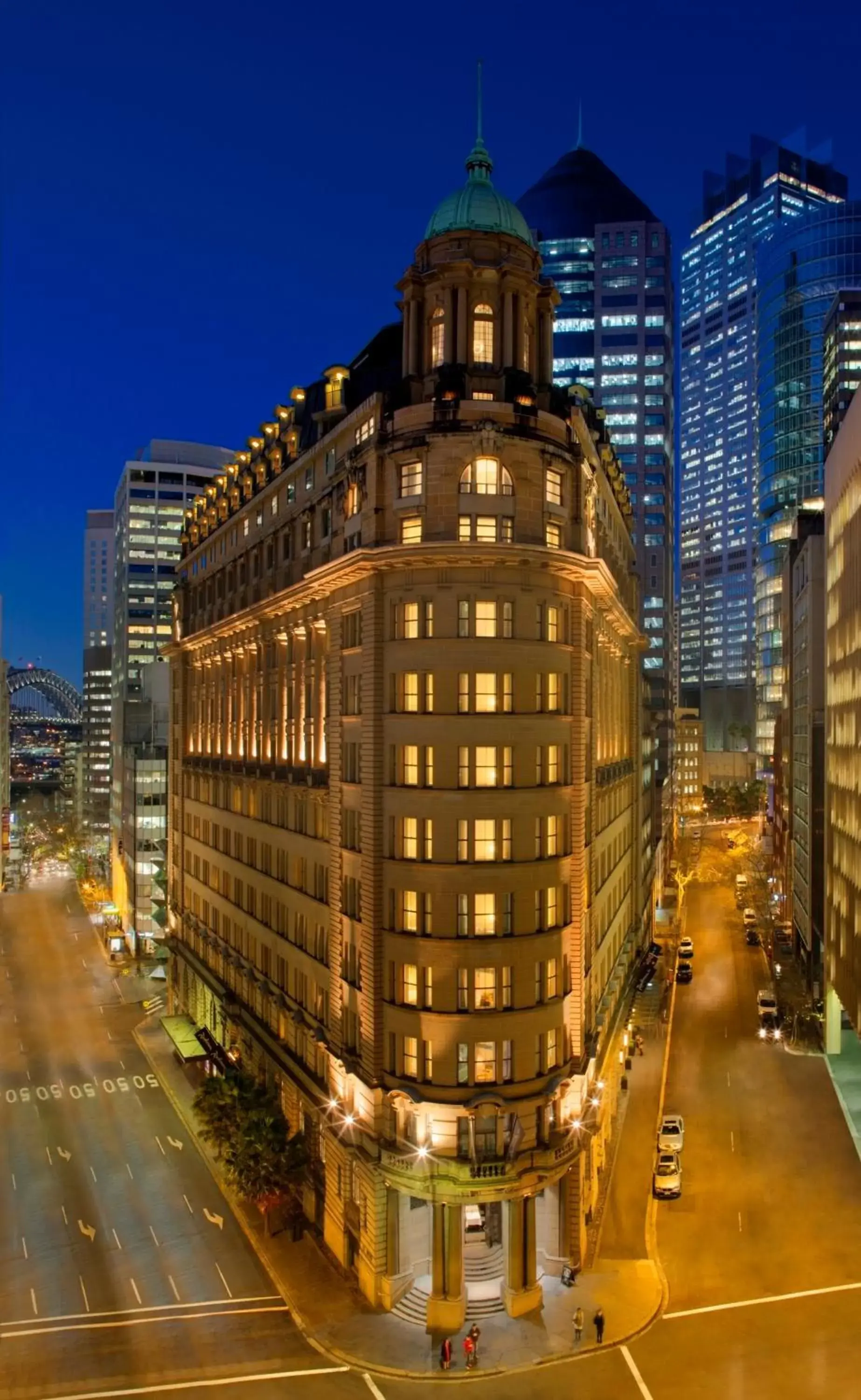 Facade/entrance in Radisson Blu Plaza Hotel Sydney