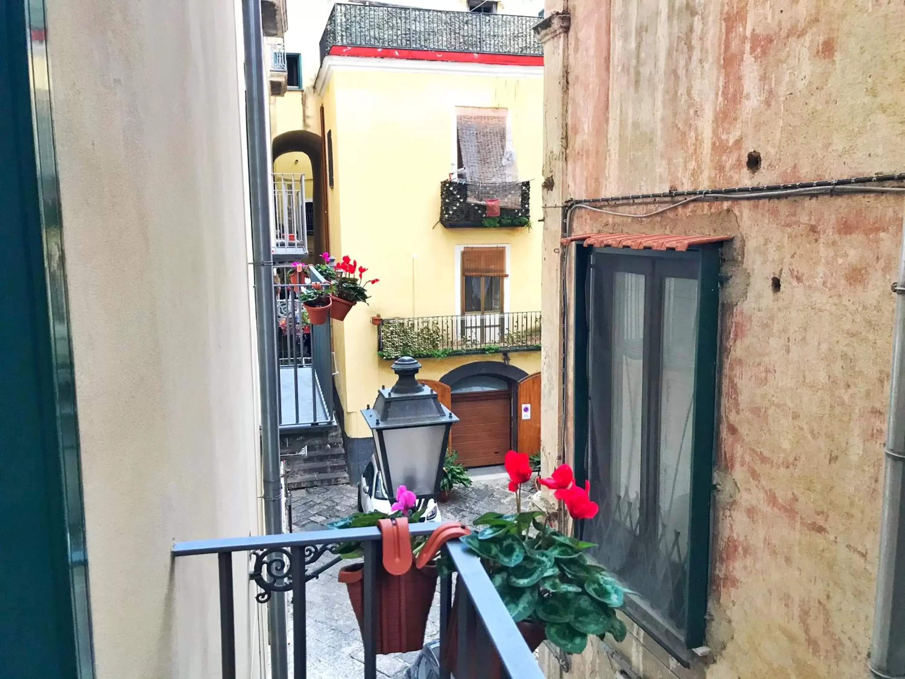 Balcony/Terrace in B&B Salerno IN Centro