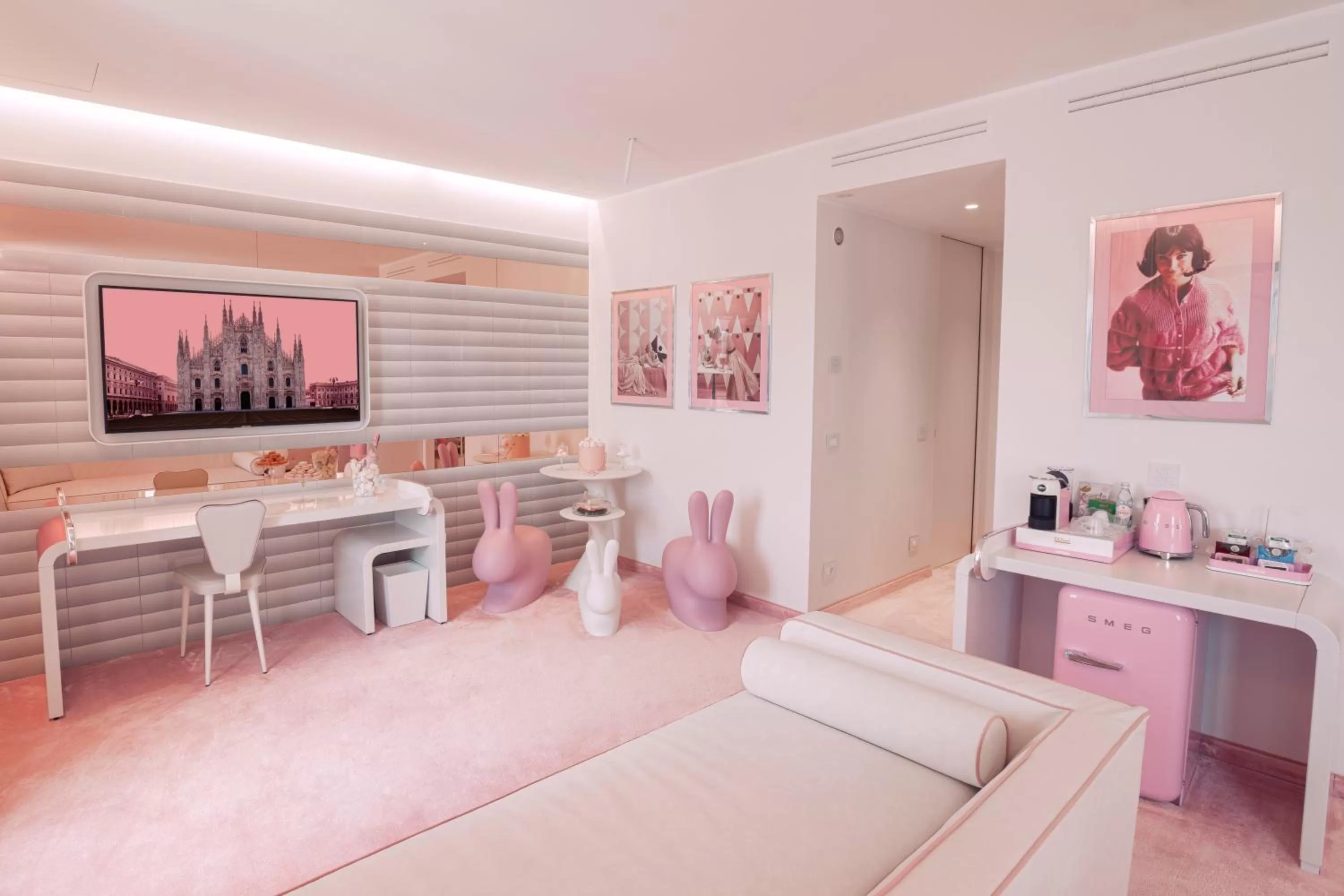 Seating area, Bed in ODSweet Duomo Milano Hotel