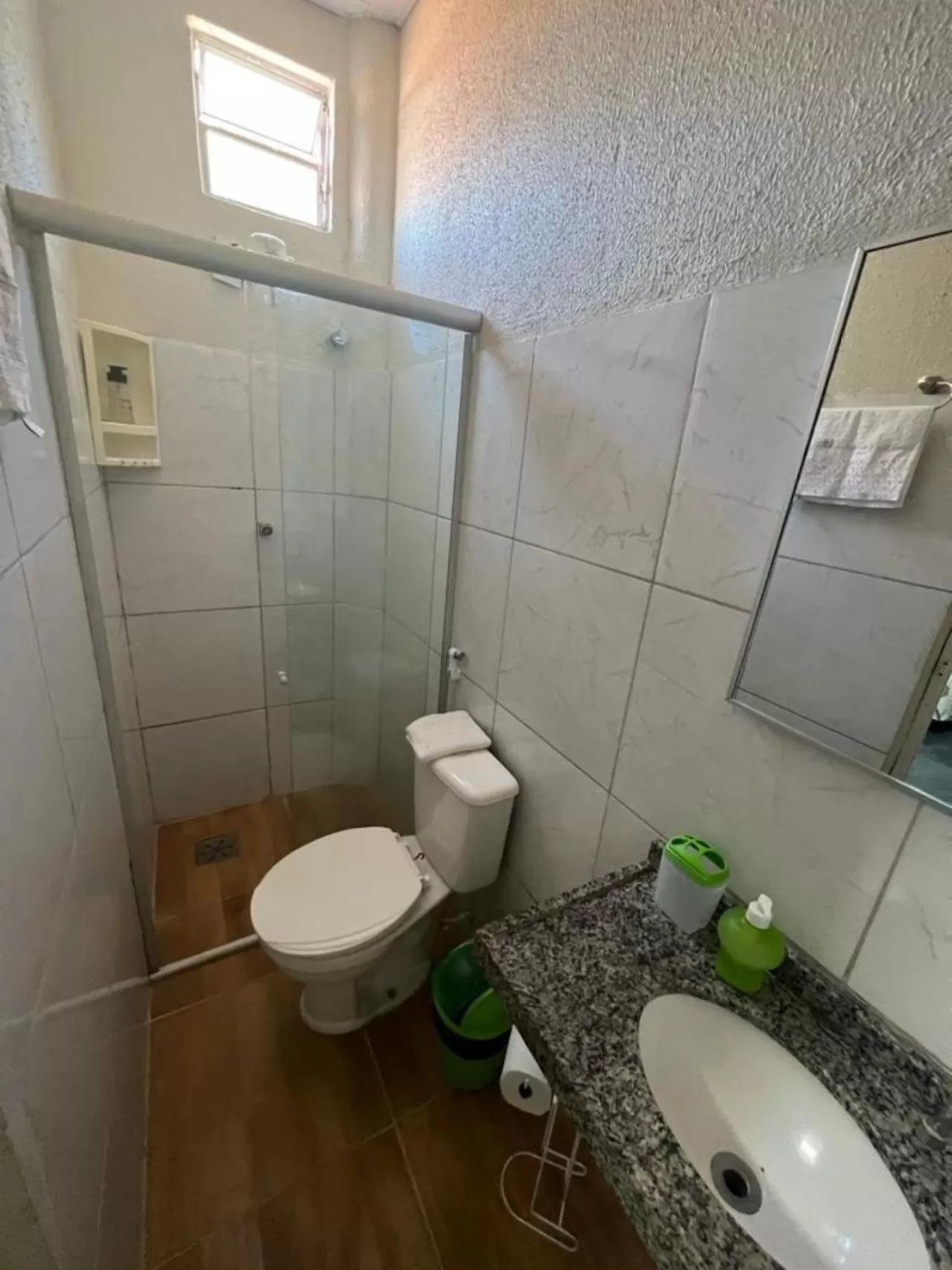 Shower, Bathroom in Pousada Hostal Iracema