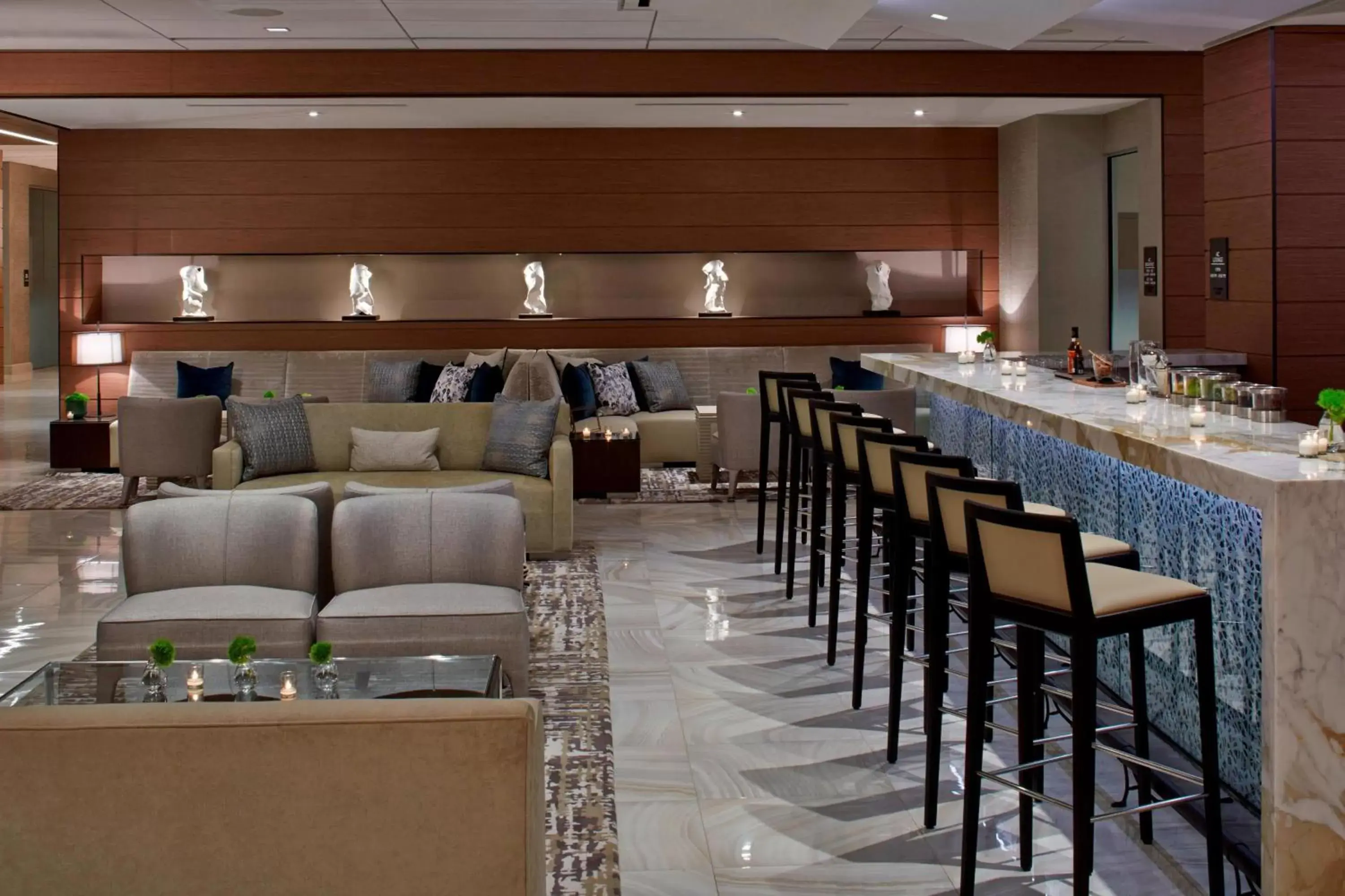Lounge or bar, Restaurant/Places to Eat in AC Hotel Atlanta Downtown