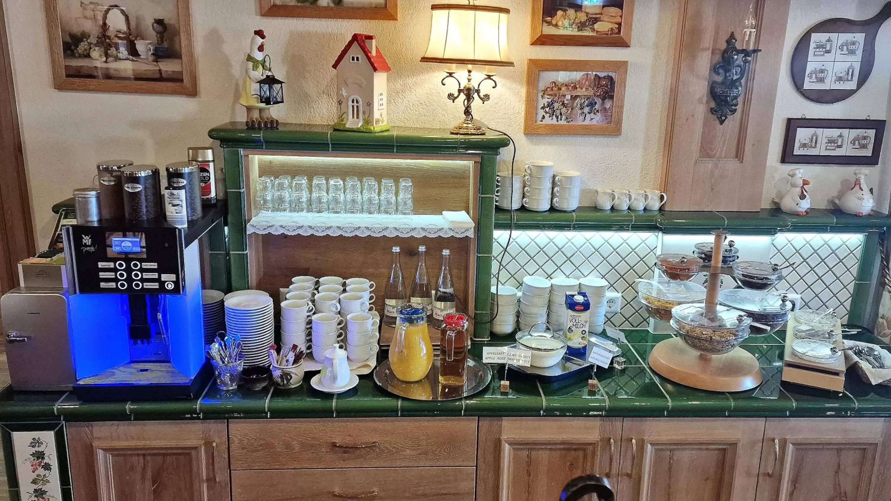 Buffet breakfast in Hotel Rebstock