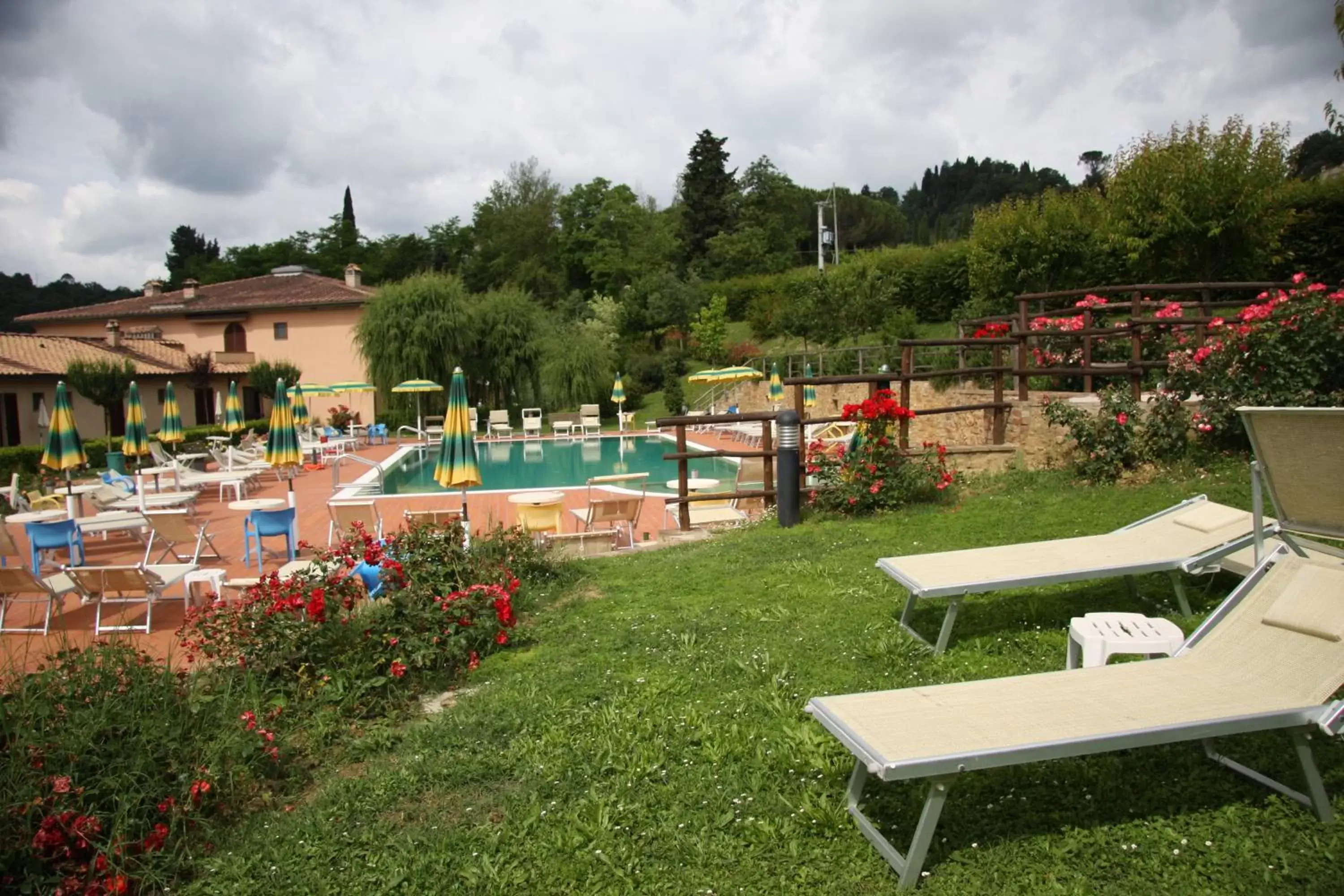 Garden, Swimming Pool in Hotel Sovestro